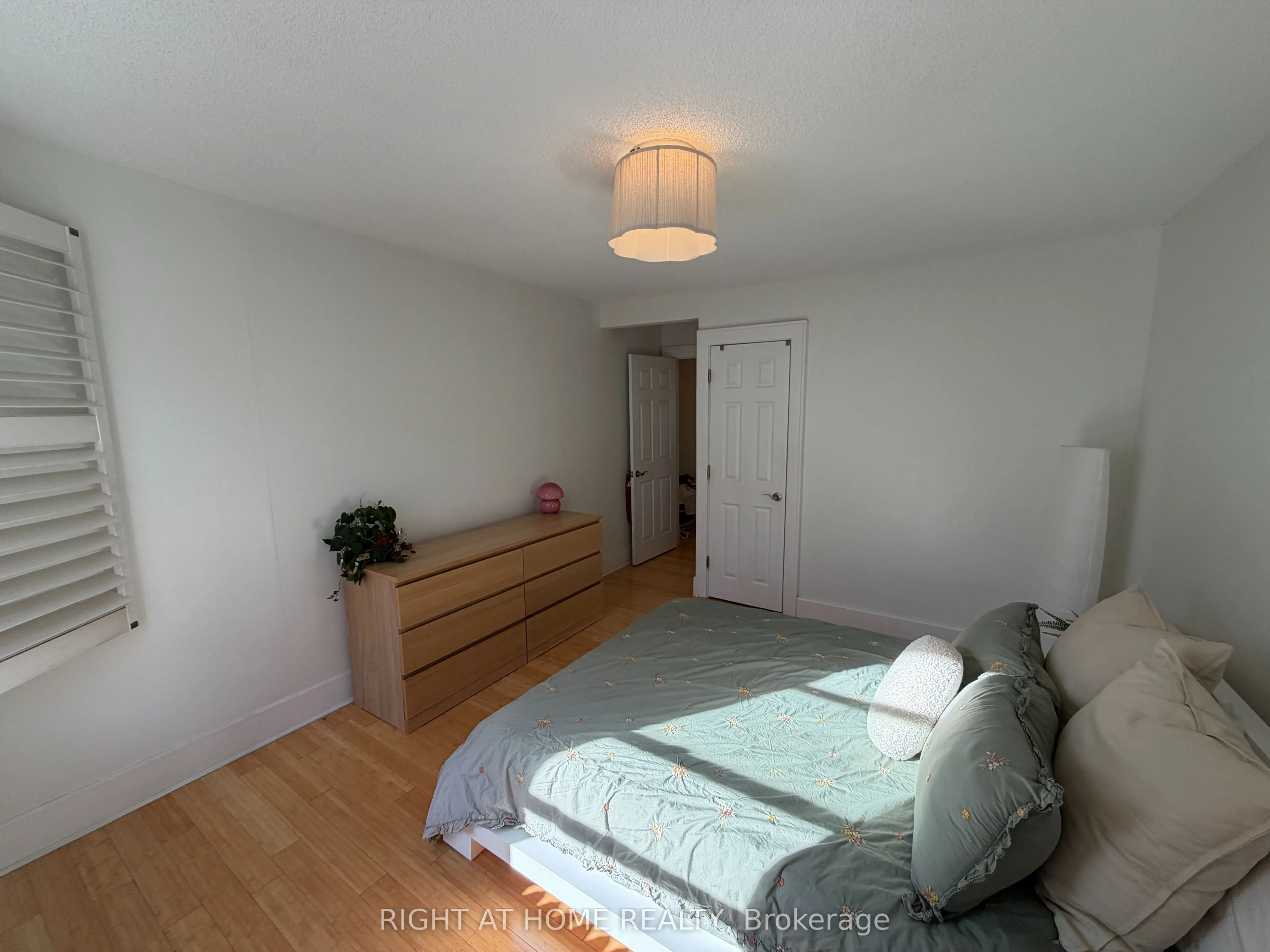5 Rockwood Place #14