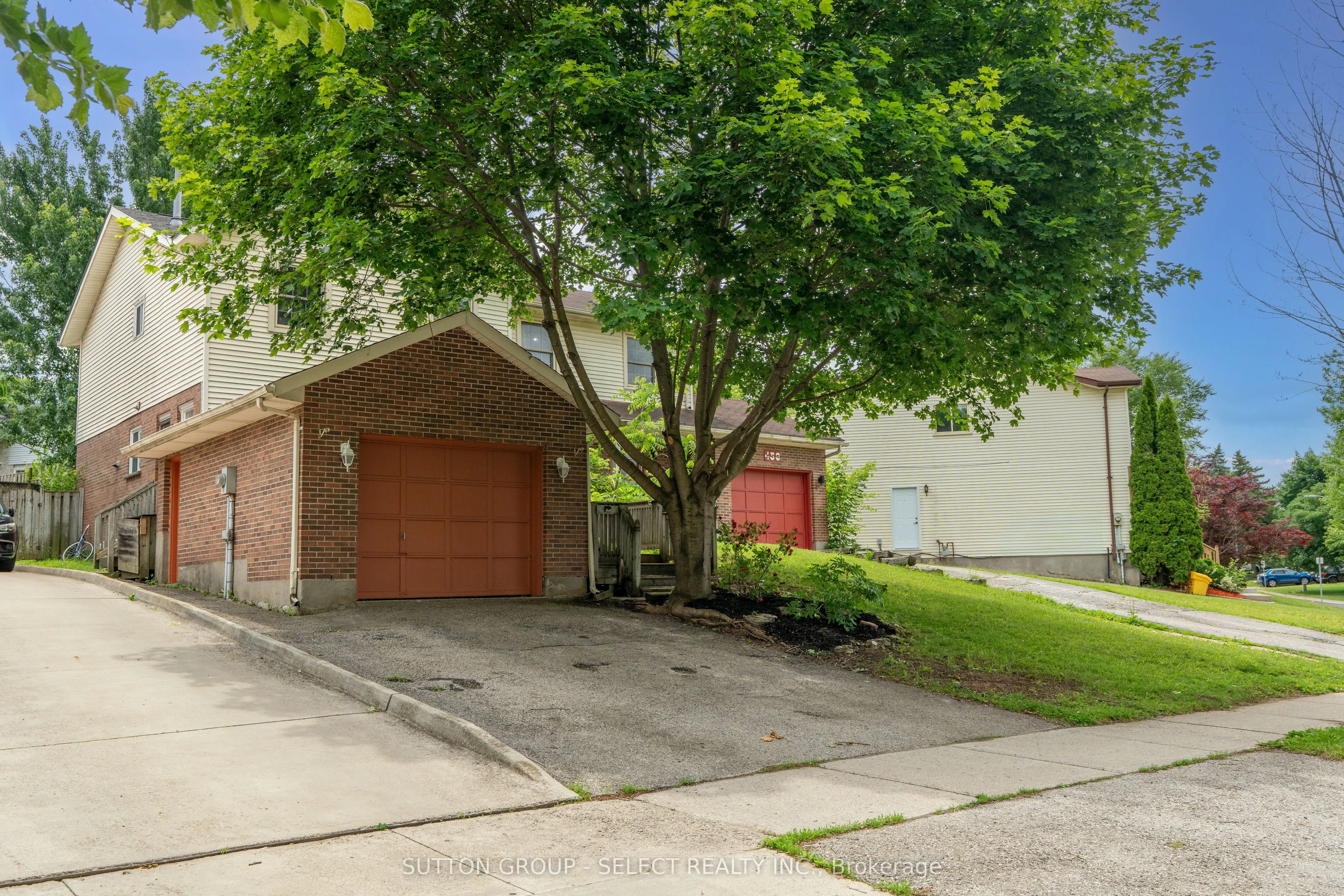 461 Cleveland Avenue