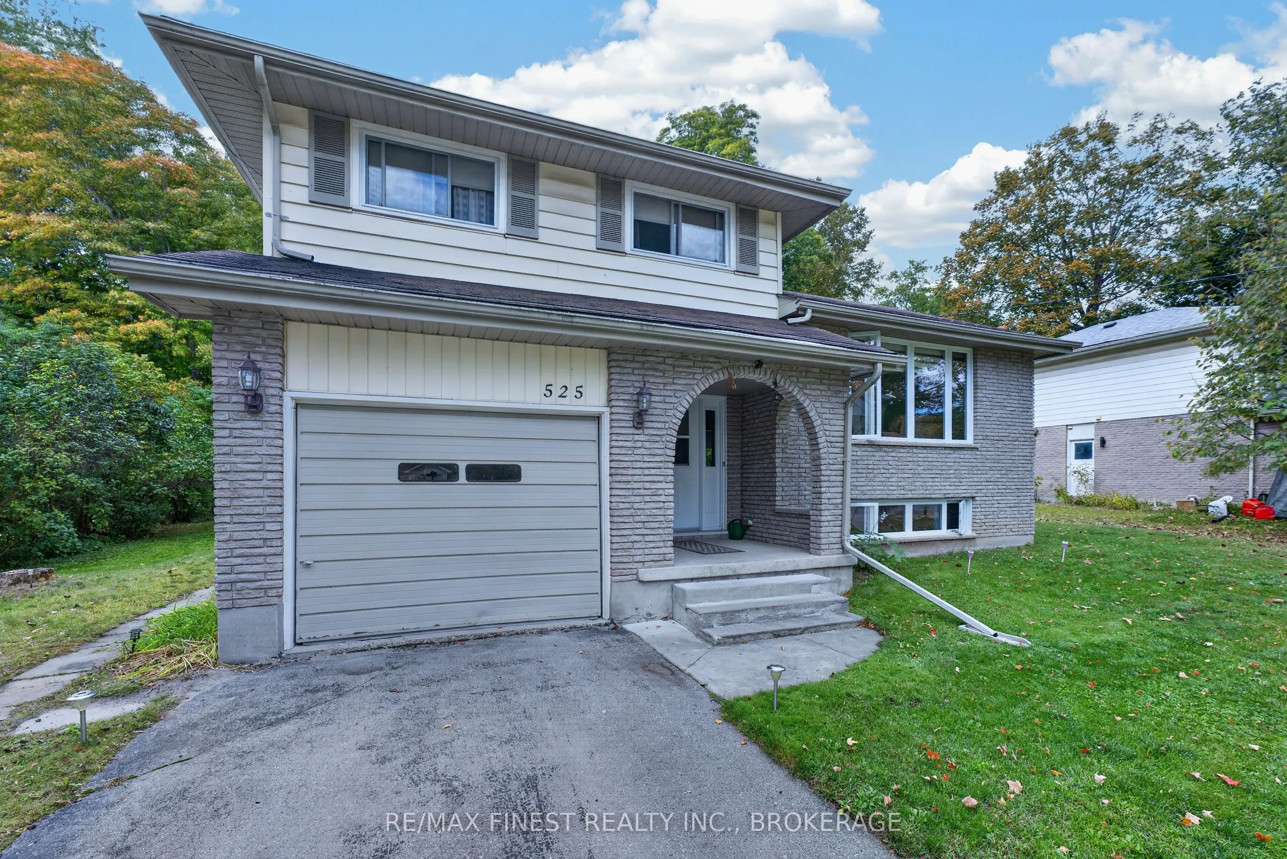 525 Whites Road