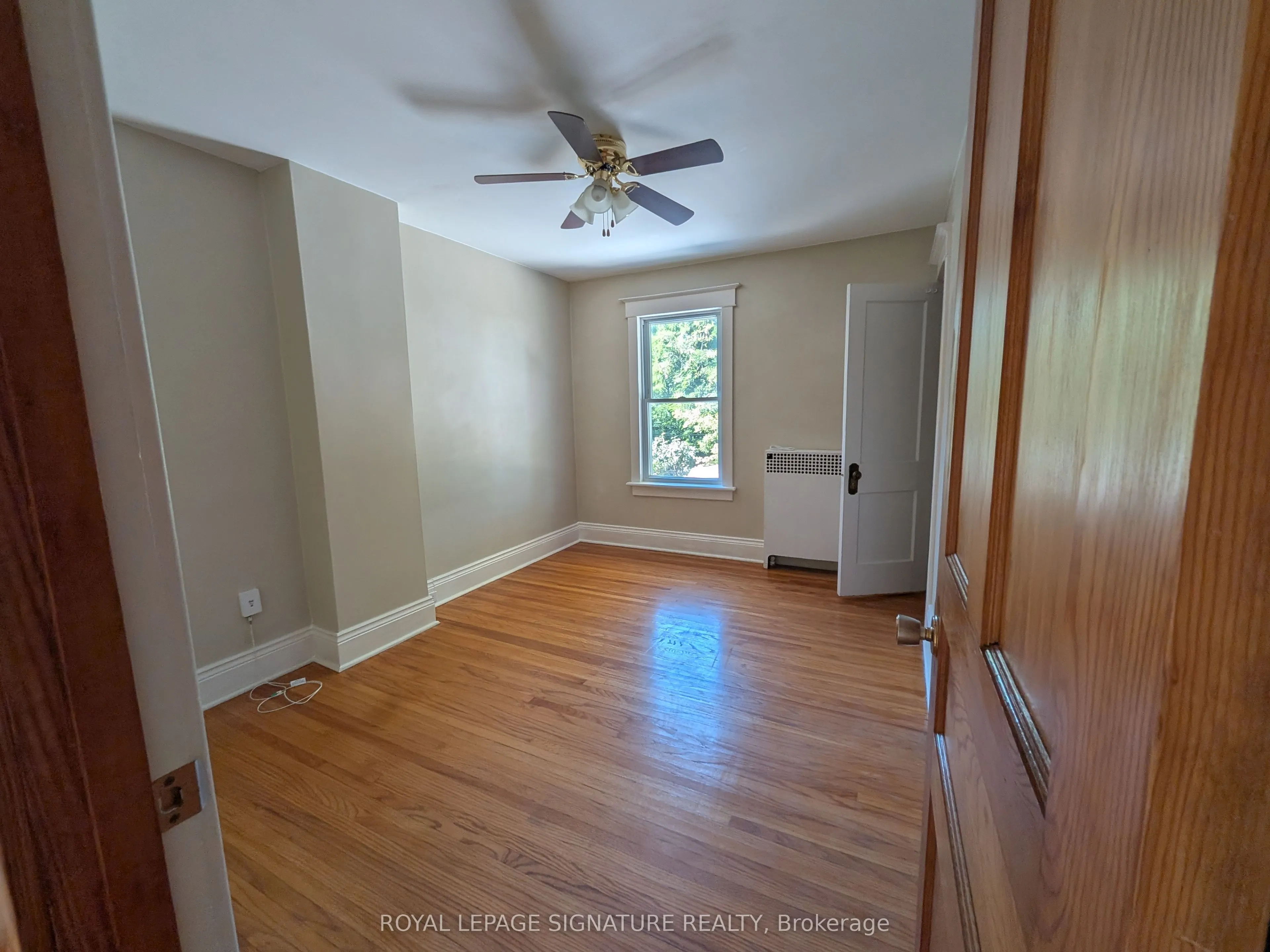 156 Park Row S #2