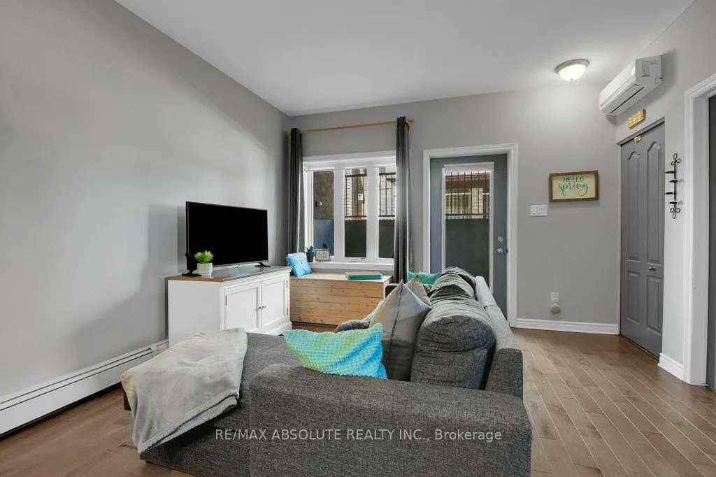183 Bourdeau Boulevard #4