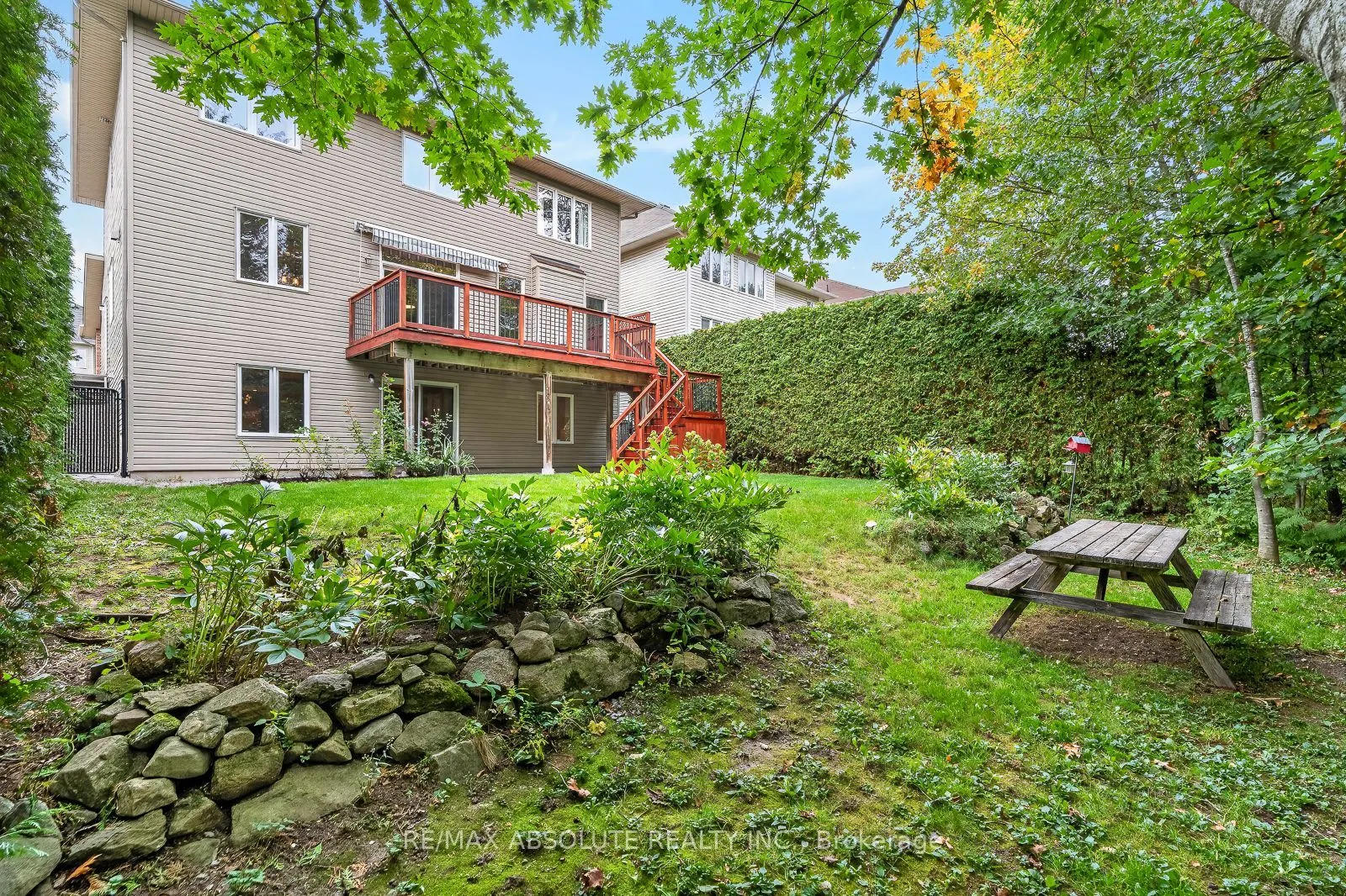229 Marjan Crescent