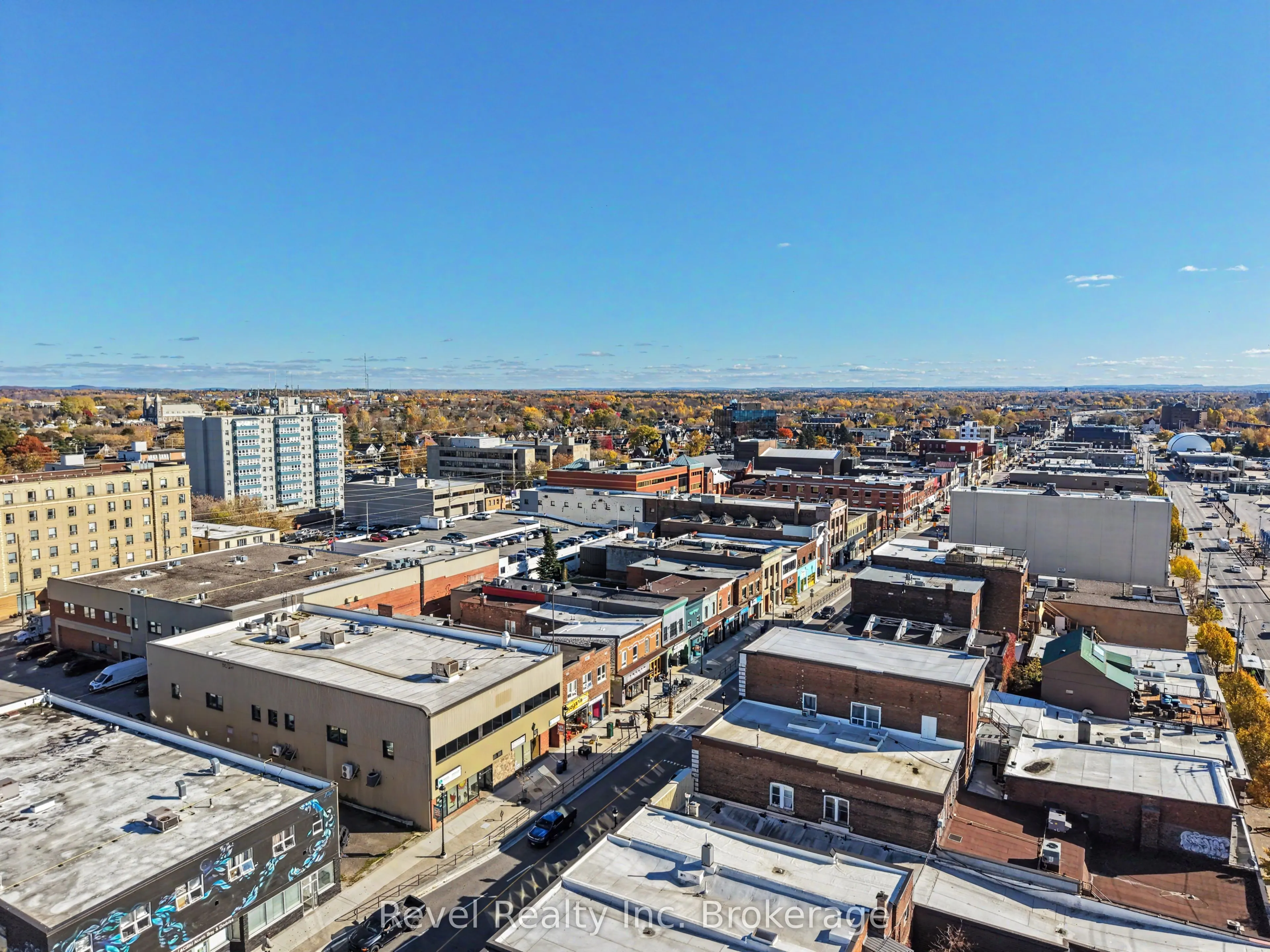 160 Main Street W