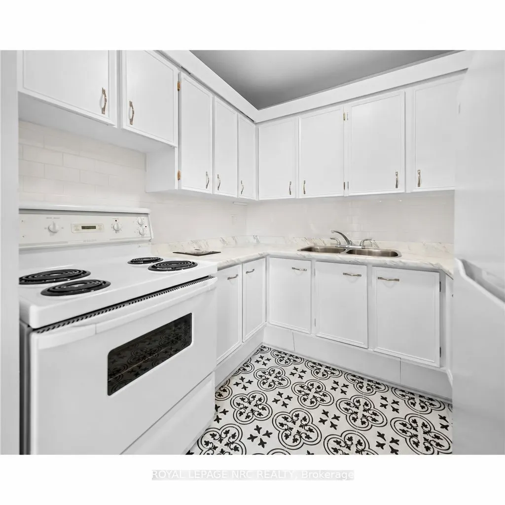 253 Fitch Street #203