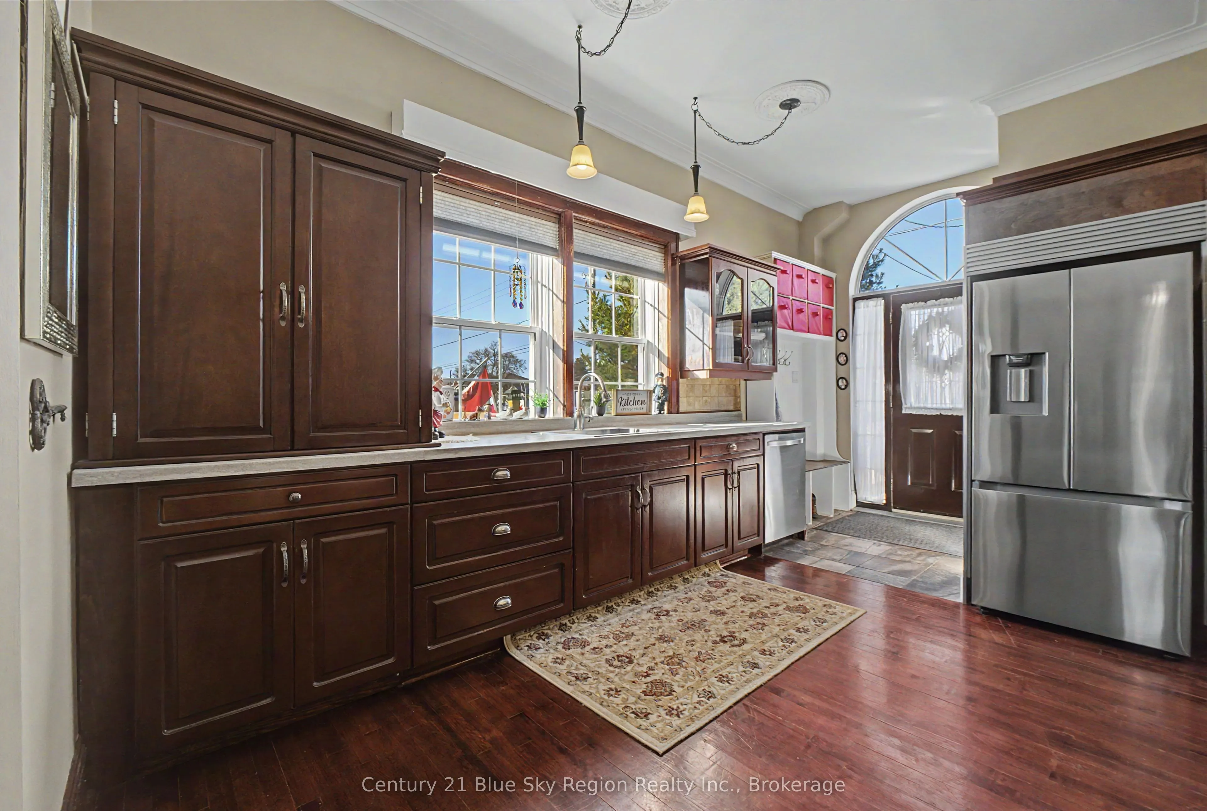 1365 Main Street
