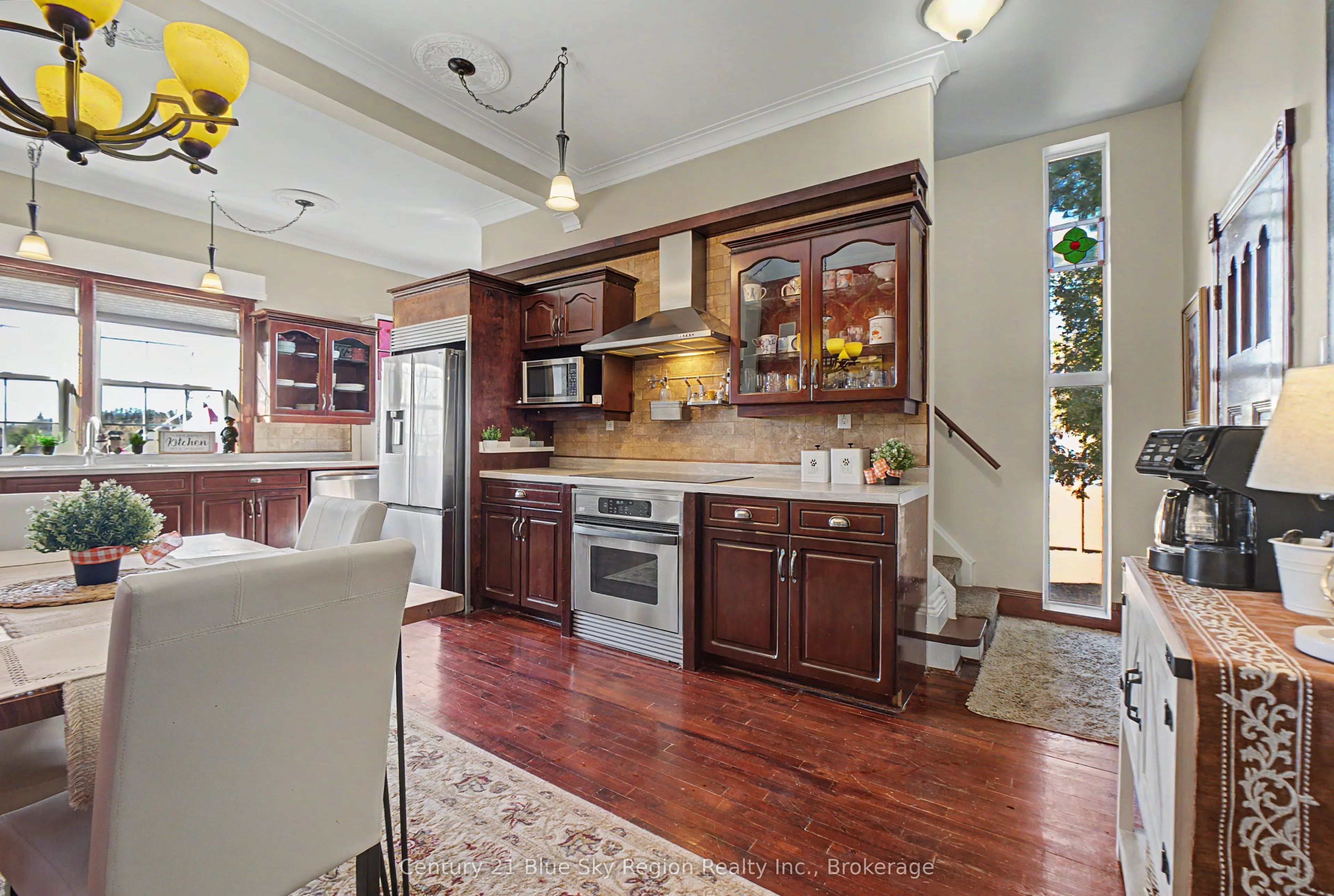 1365 Main Street