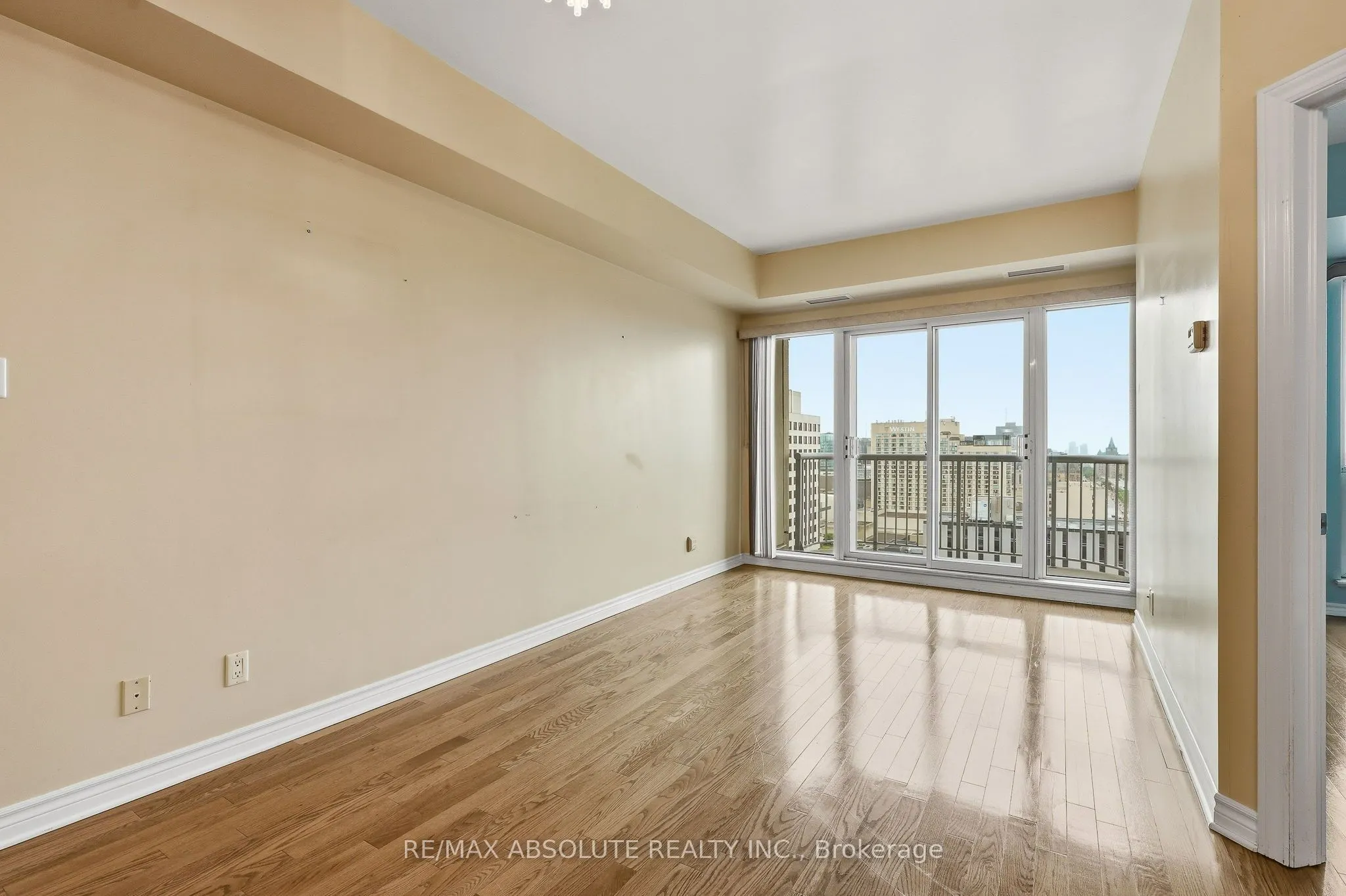 200 Rideau Street #2205