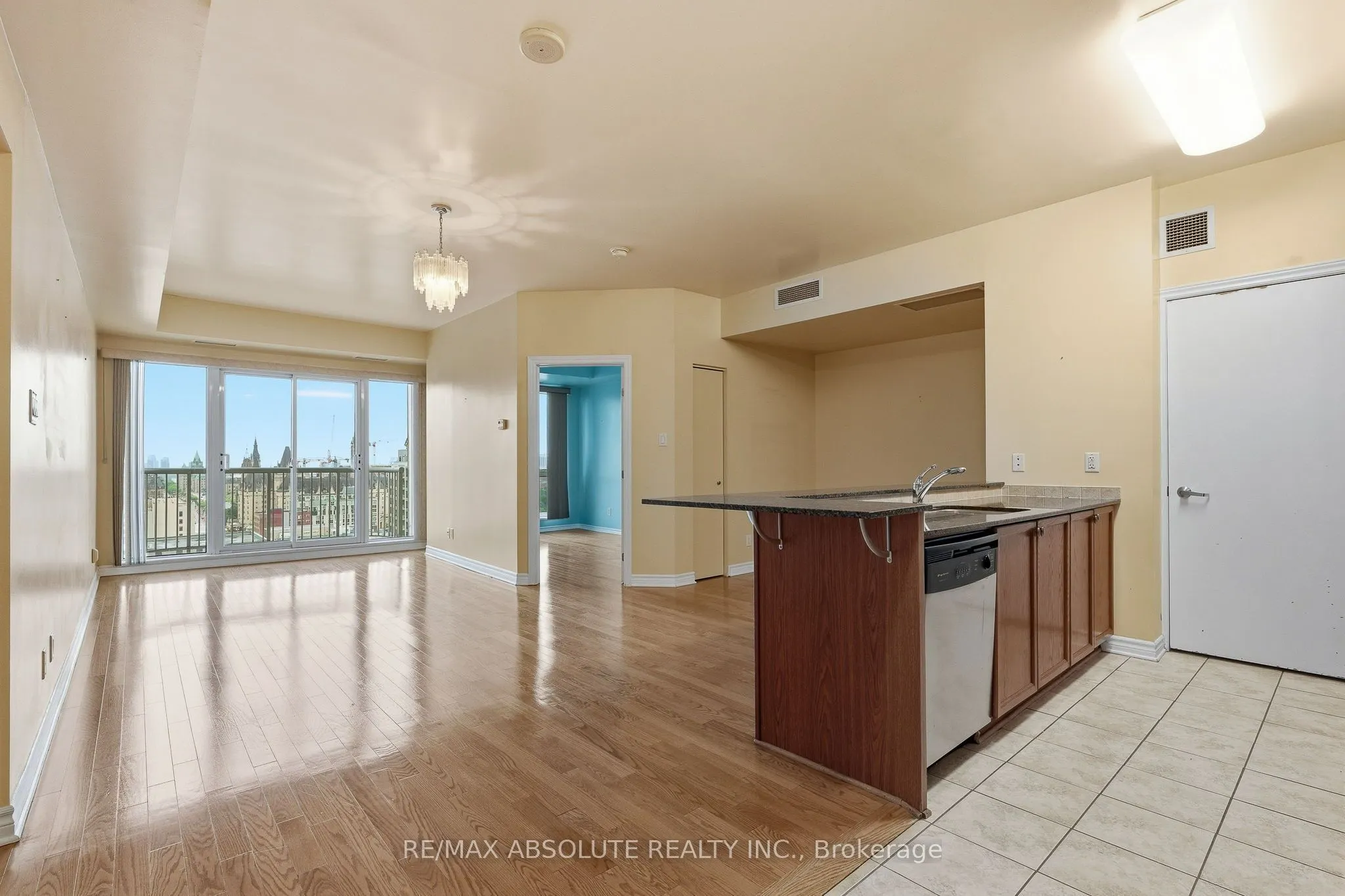 200 Rideau Street #2205