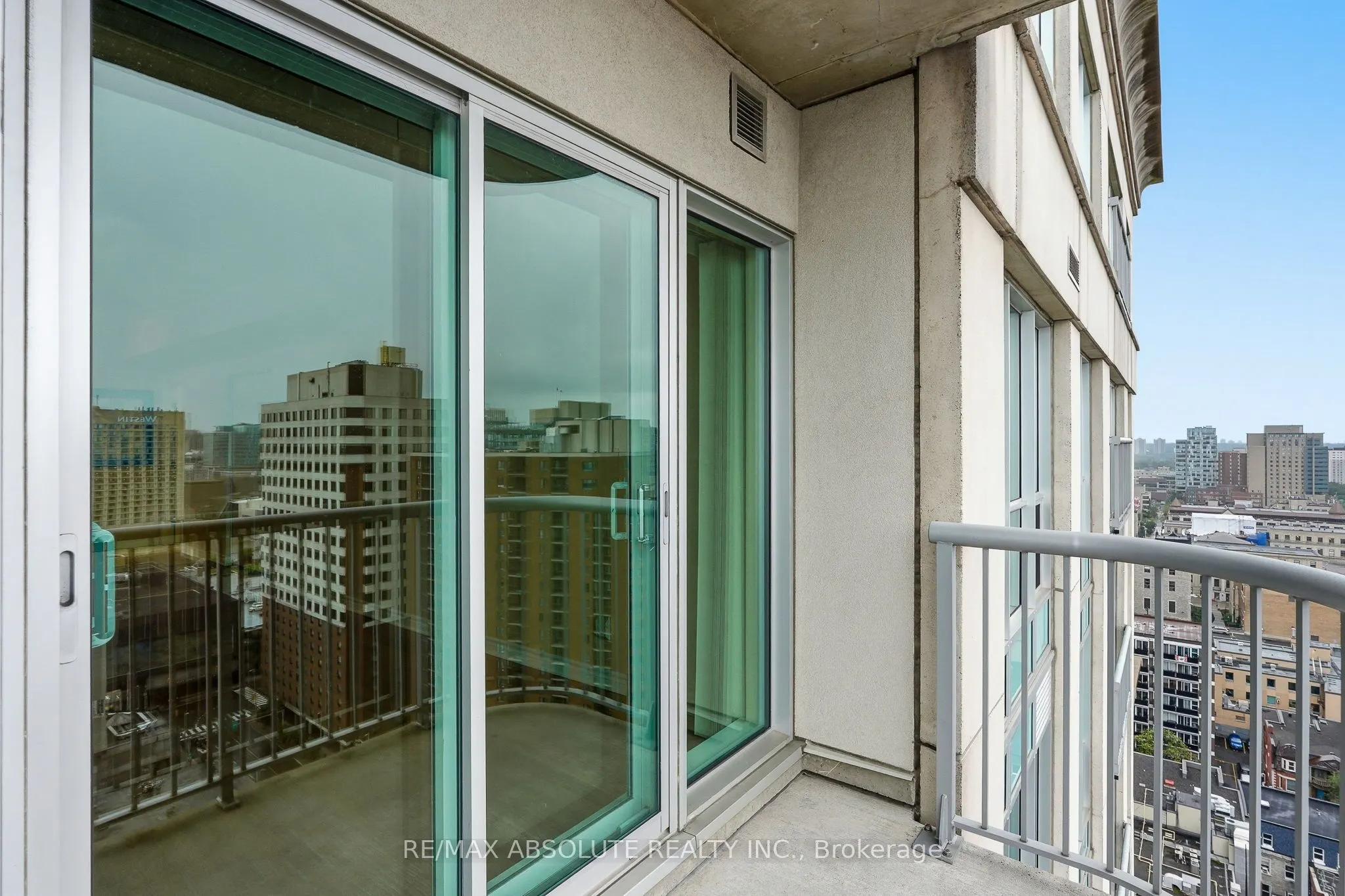 200 Rideau Street #2205