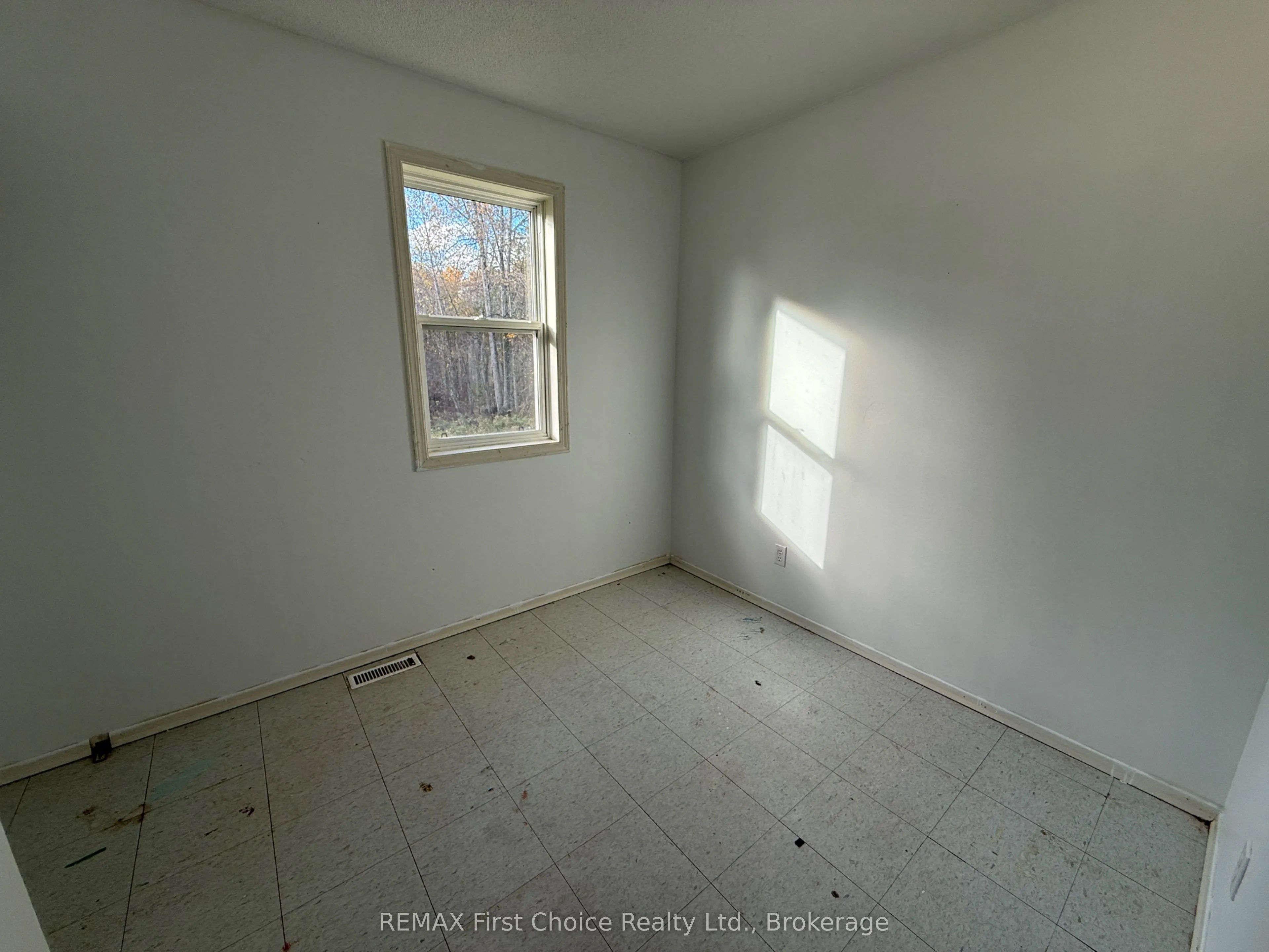 389 Cemetery Road