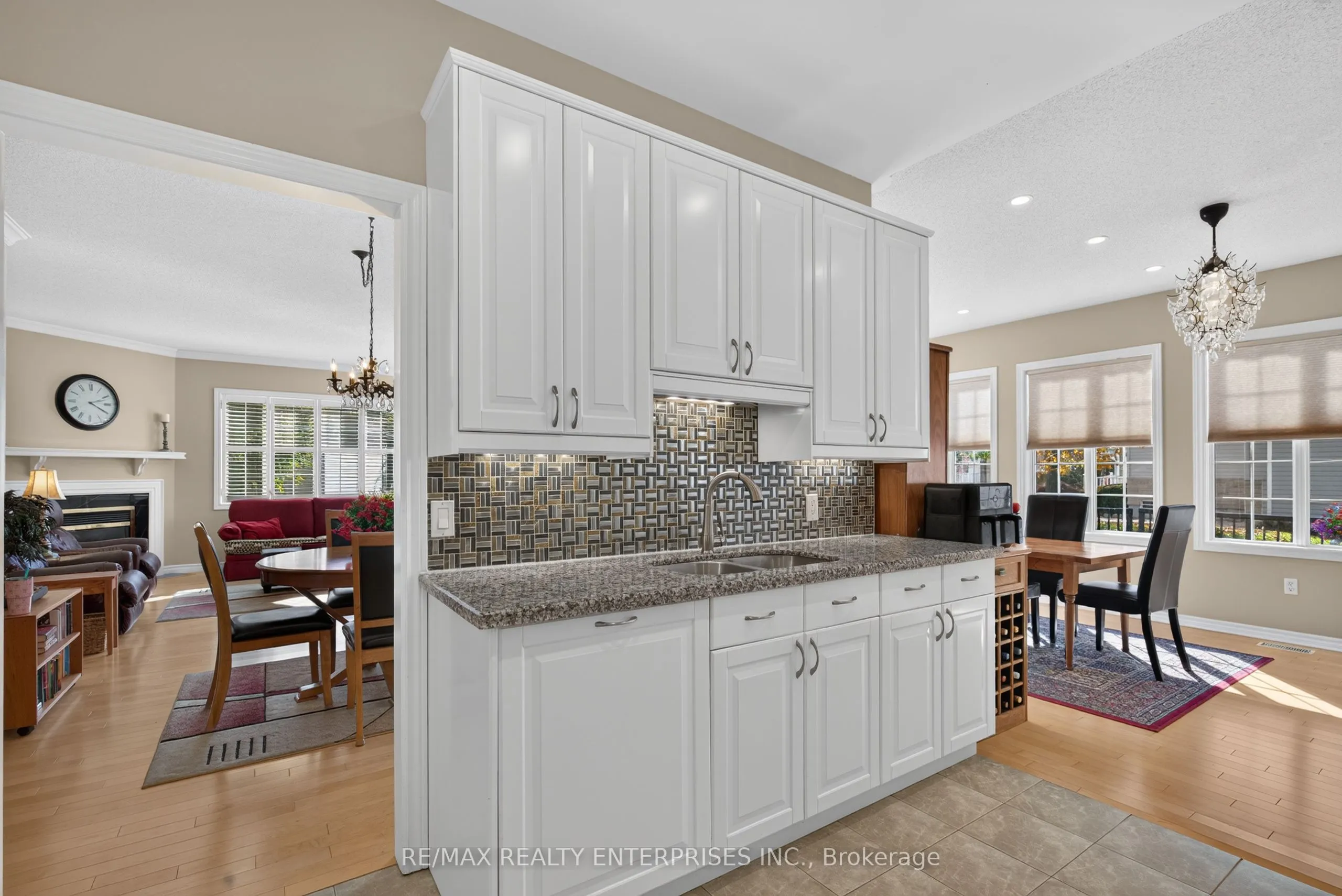 258 Silverbirch Boulevard #23