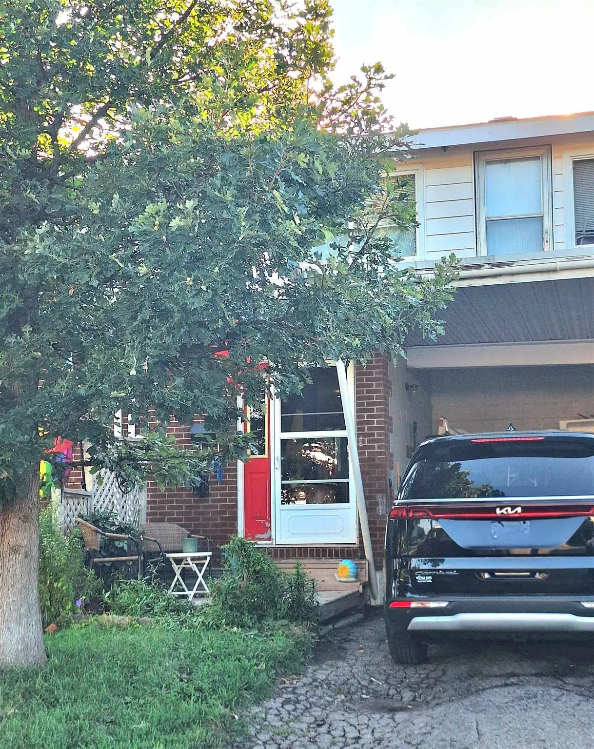 27 Ferguson Avenue