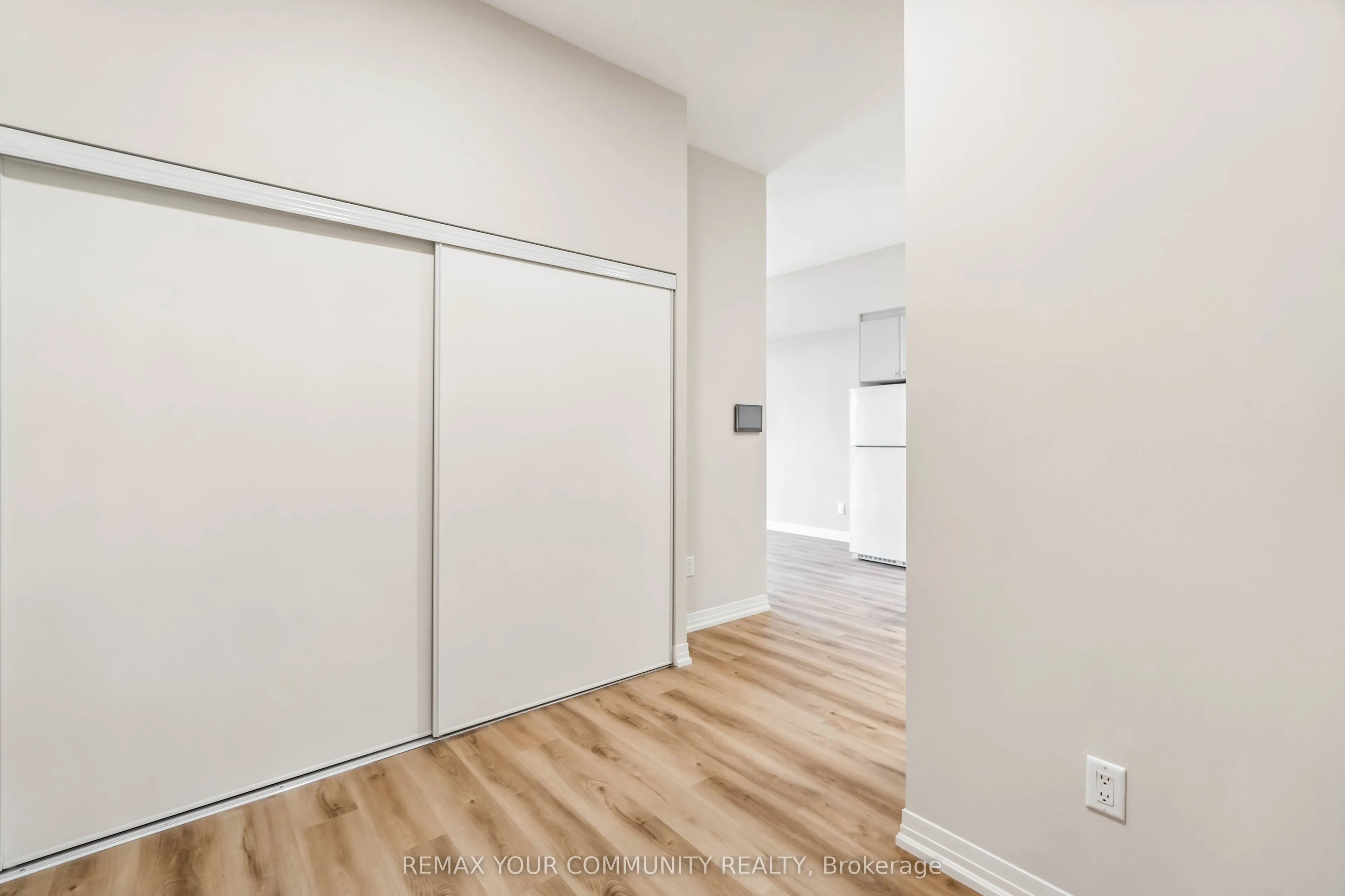 50 Herrick Avenue #Upper PH04