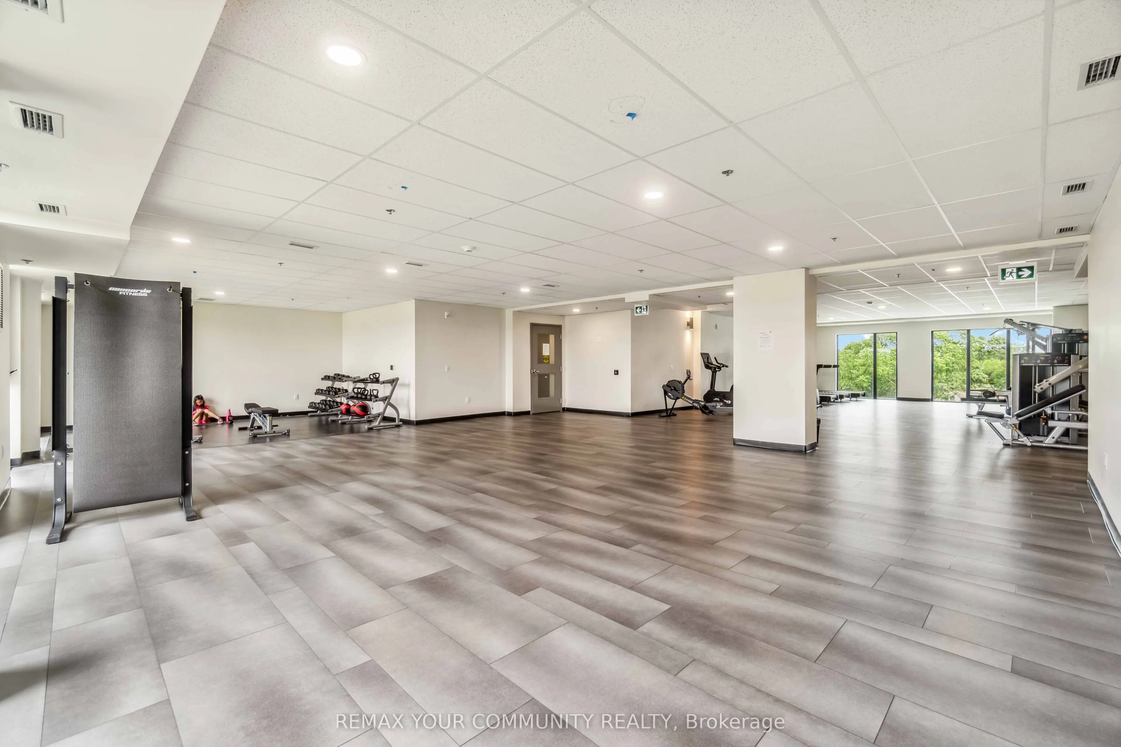 50 Herrick Avenue #Upper PH04