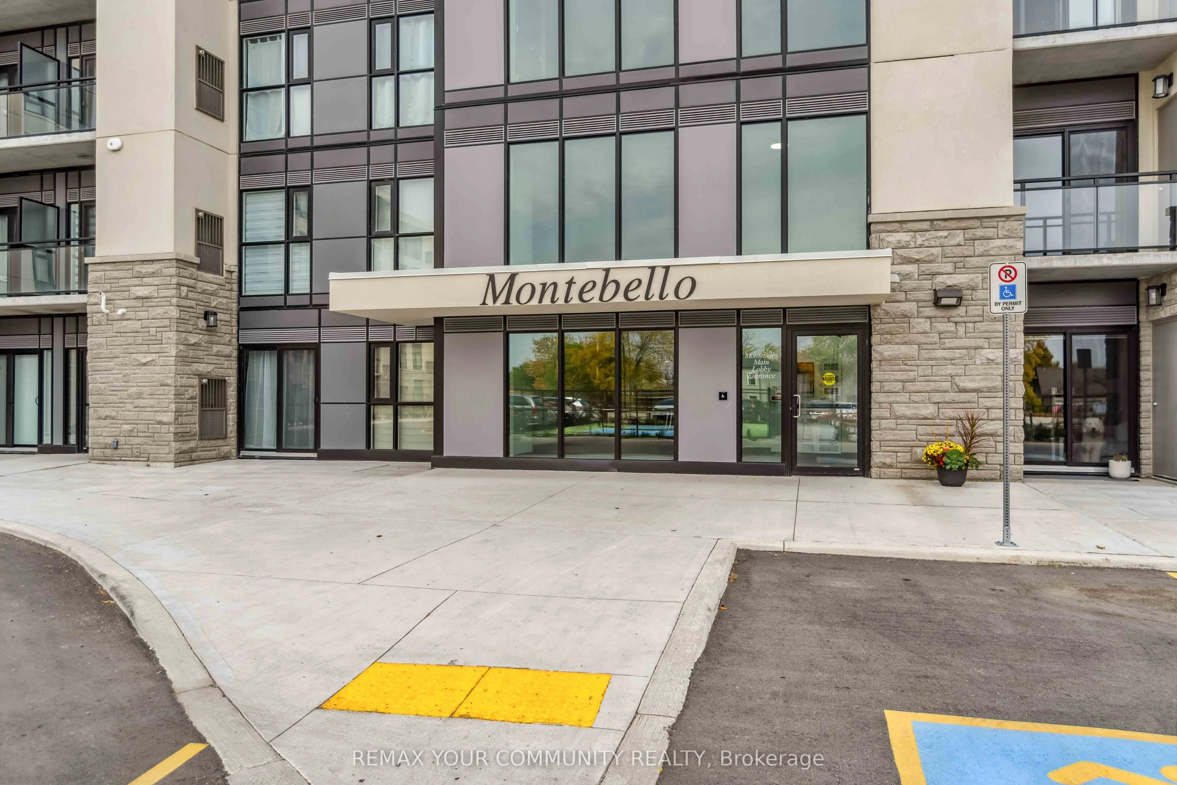 50 Herrick Avenue #Upper PH04