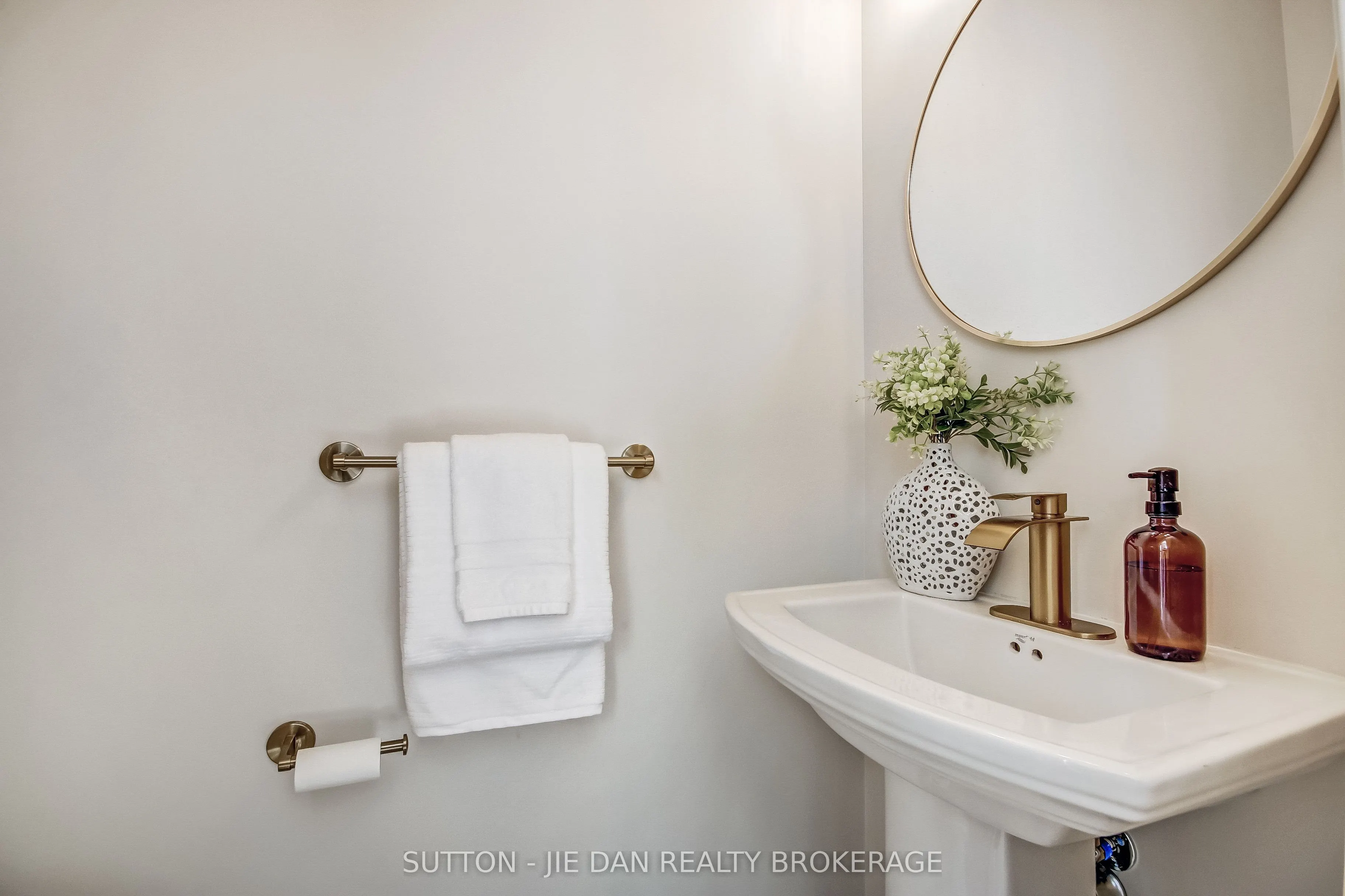 3025 SINGLETON Avenue #78