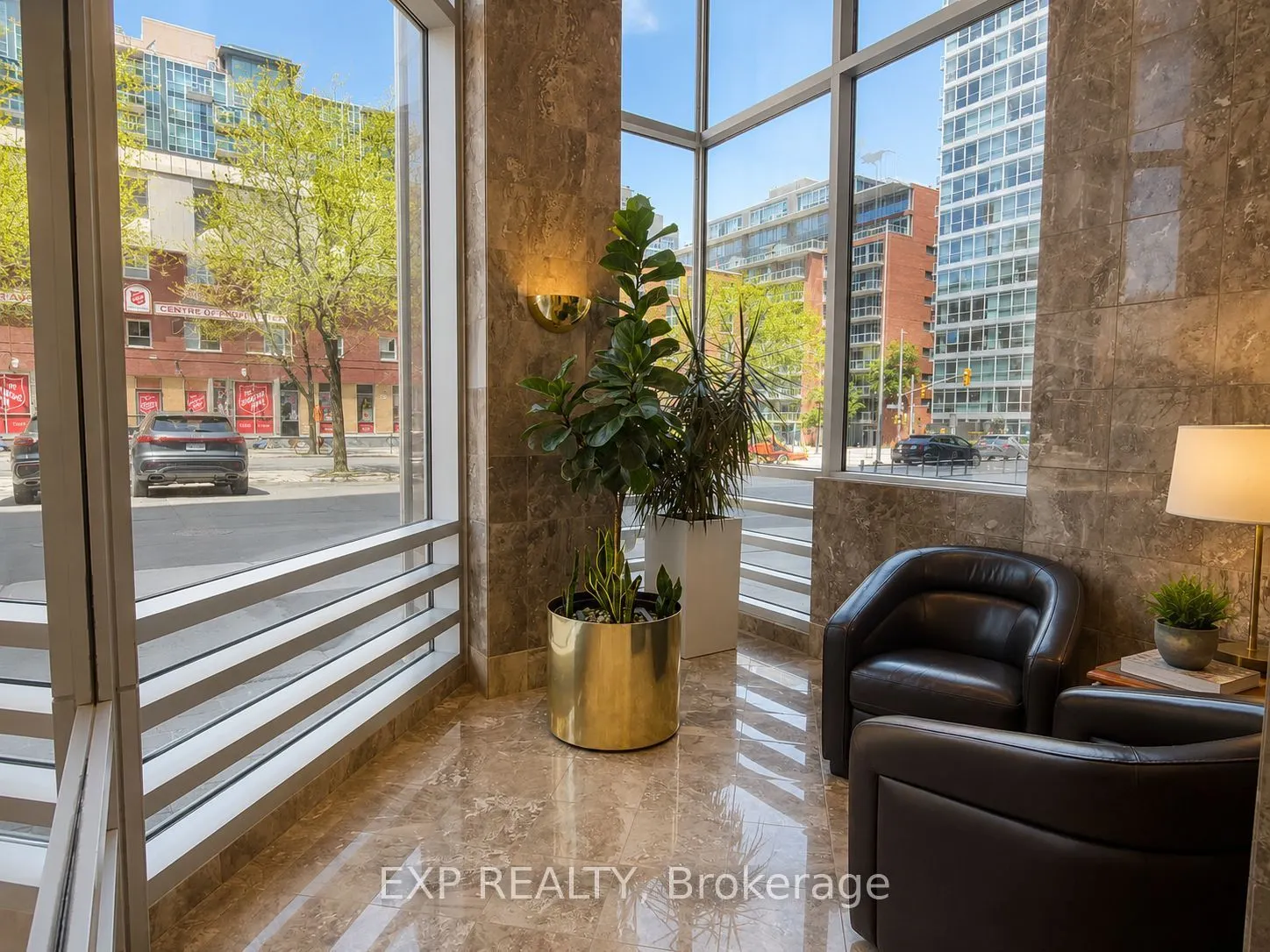 160 George Street #401