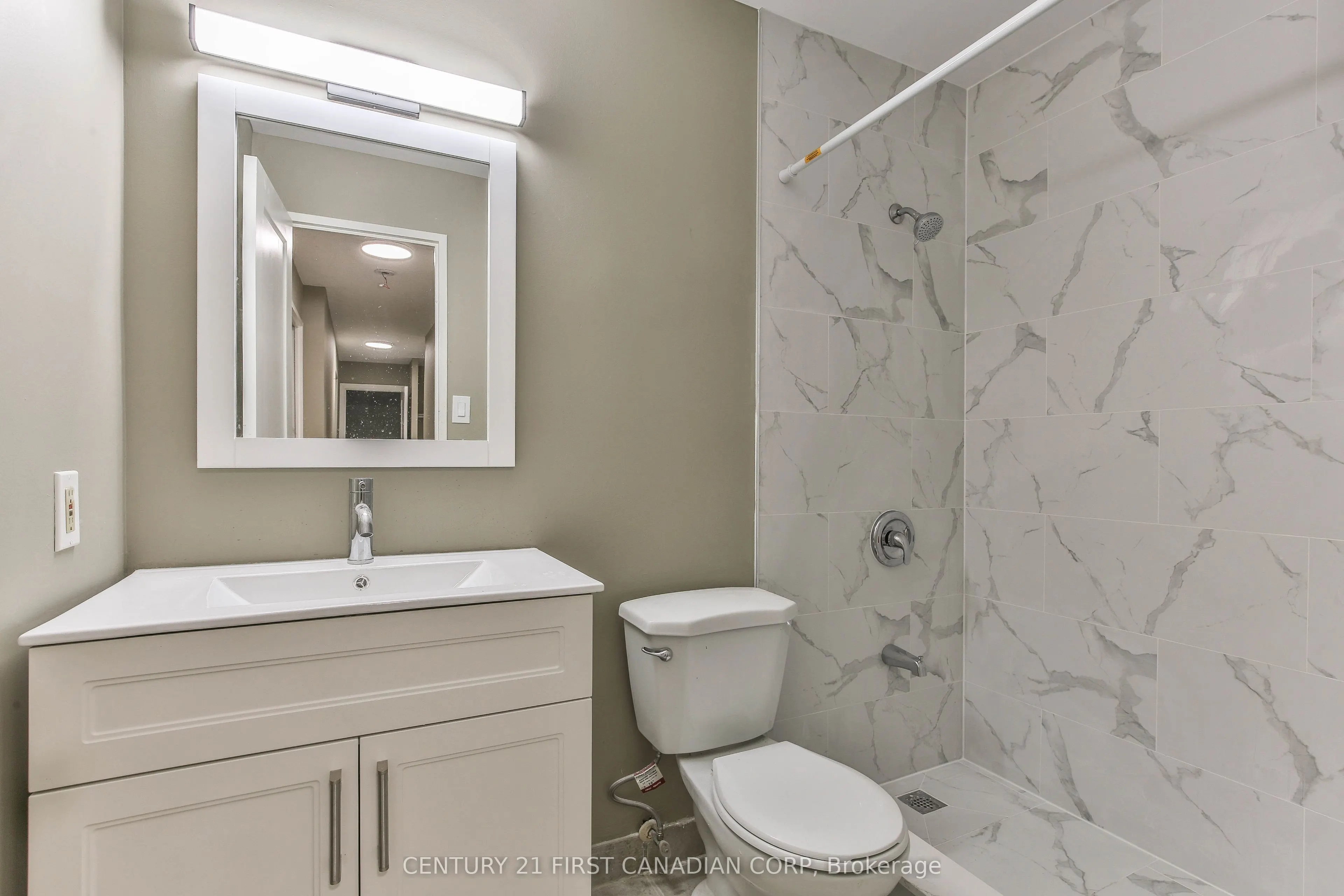 1445 Huron Street #207