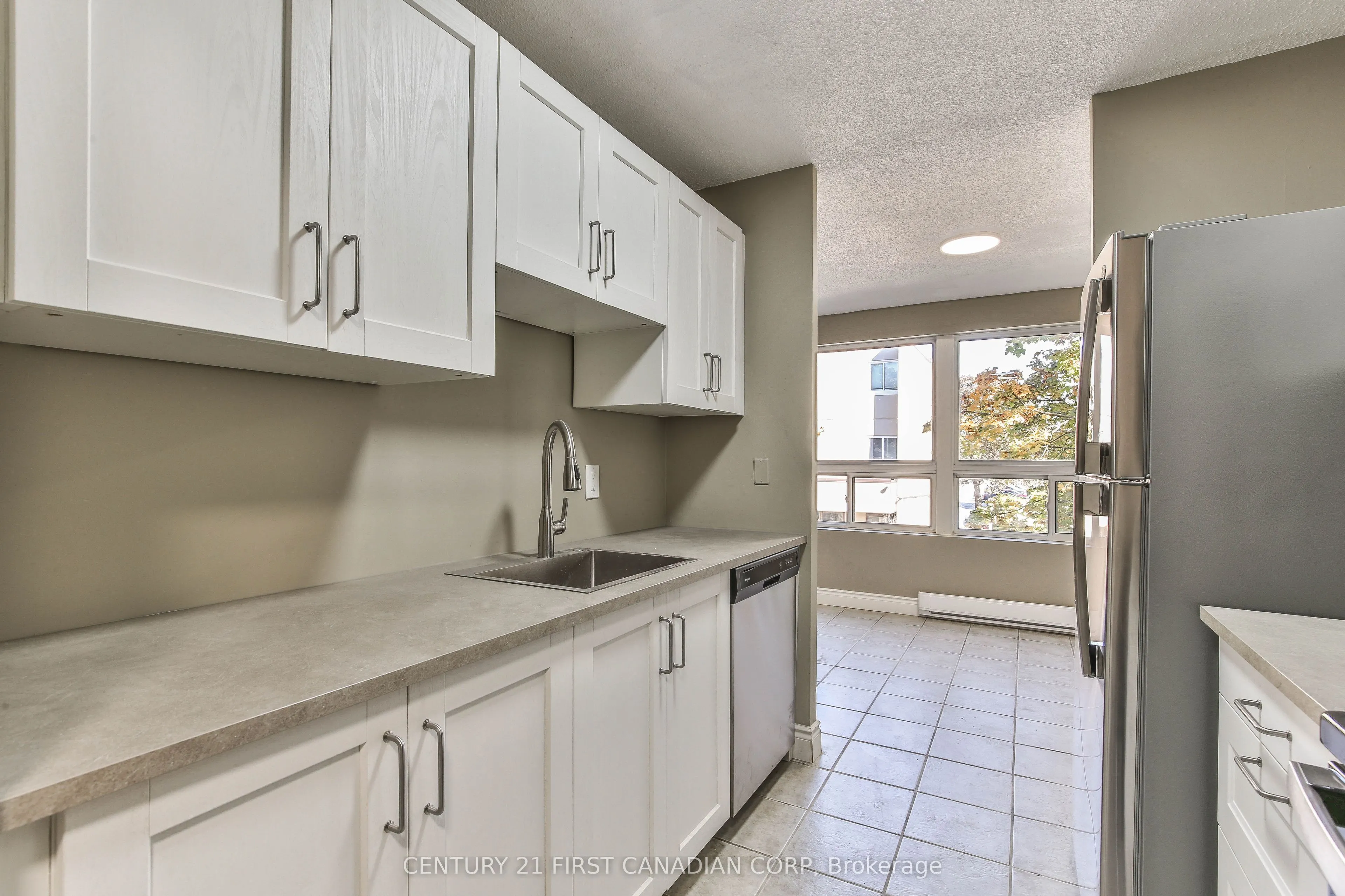 1445 Huron Street #207