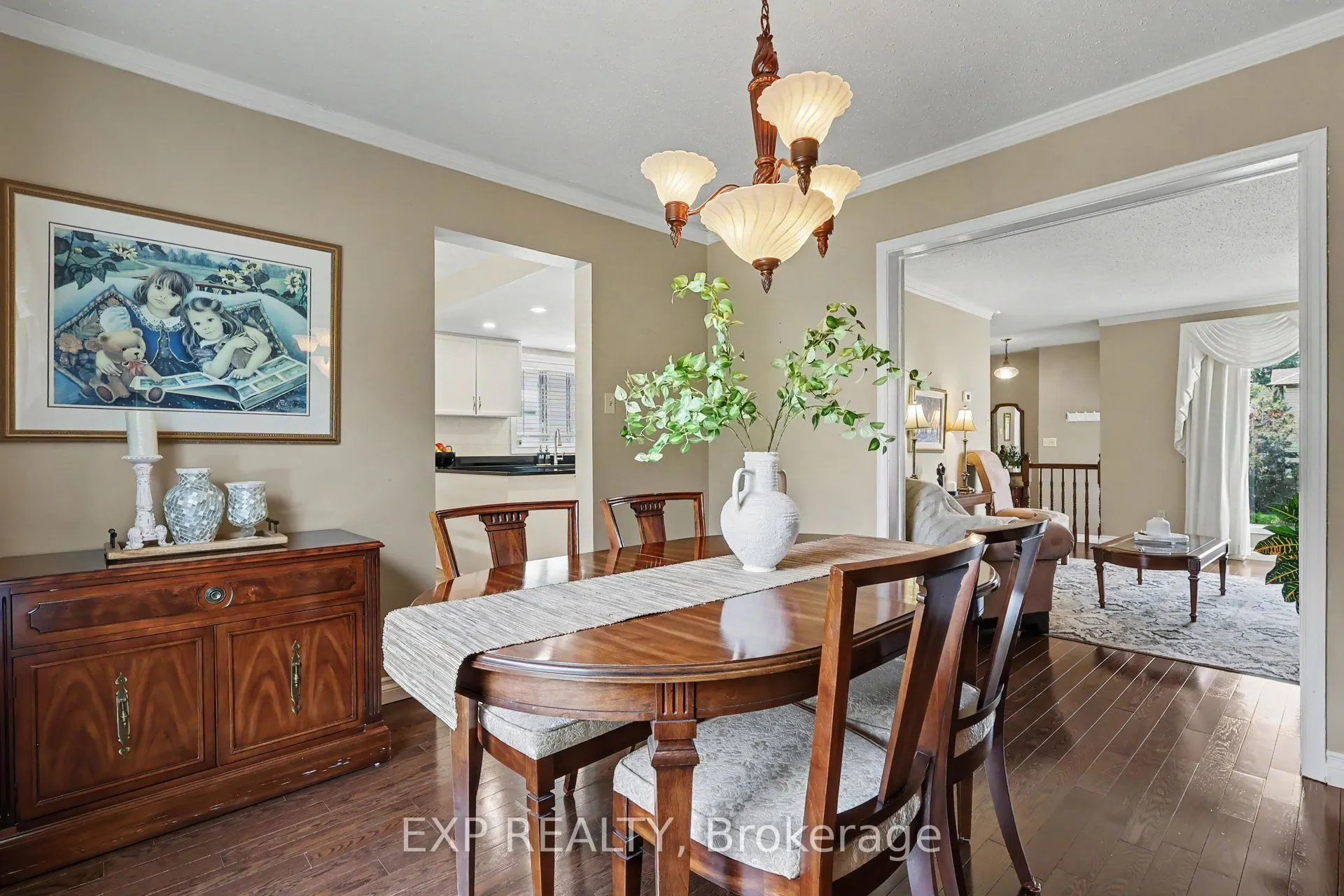 17 Huntersfield Drive