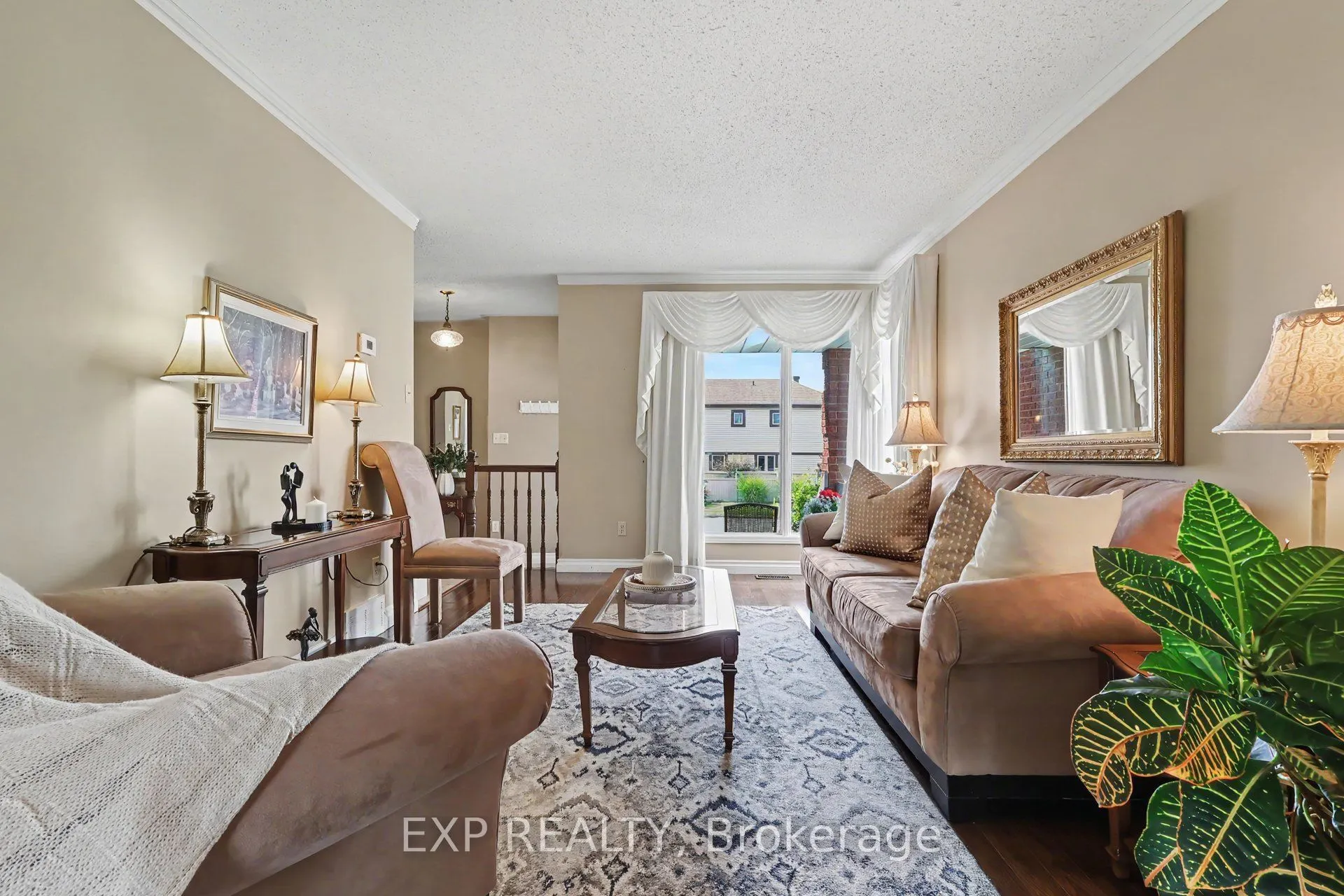 17 Huntersfield Drive