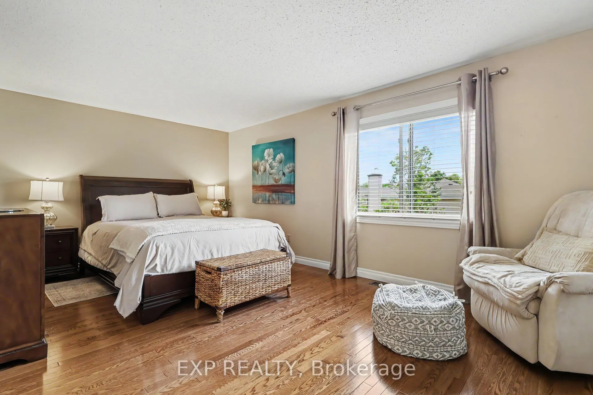17 Huntersfield Drive
