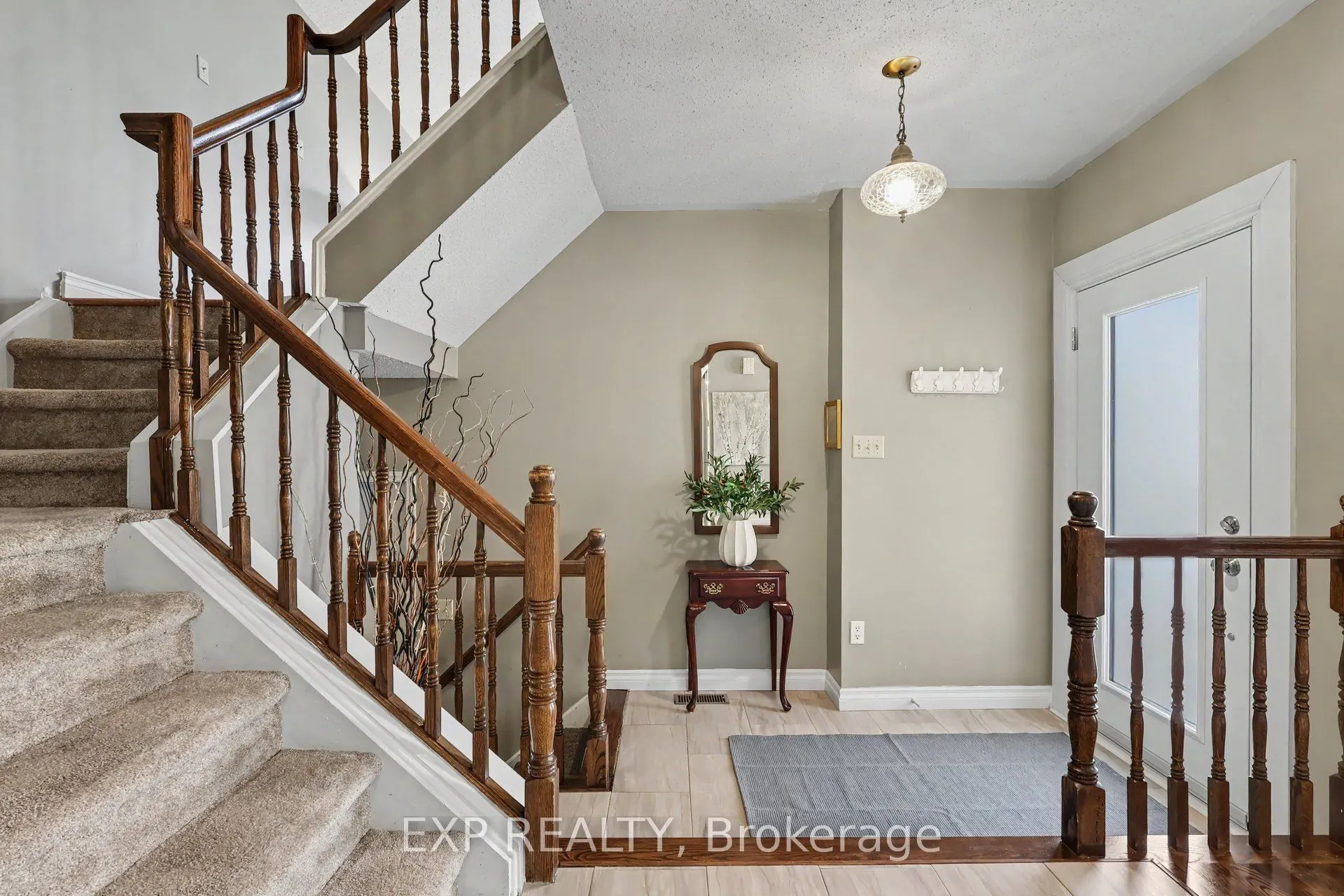 17 Huntersfield Drive