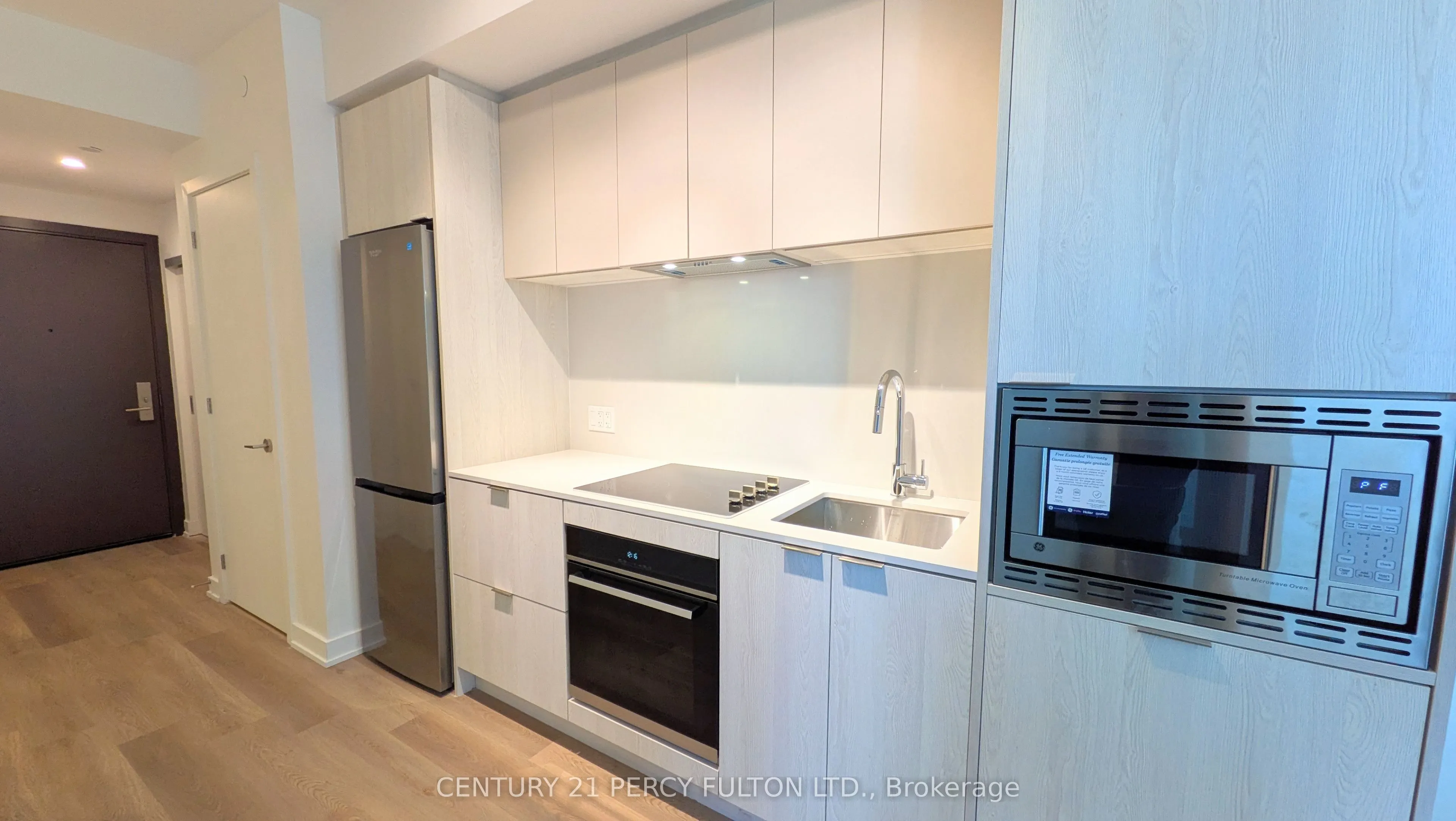 101 John Street N #1017
