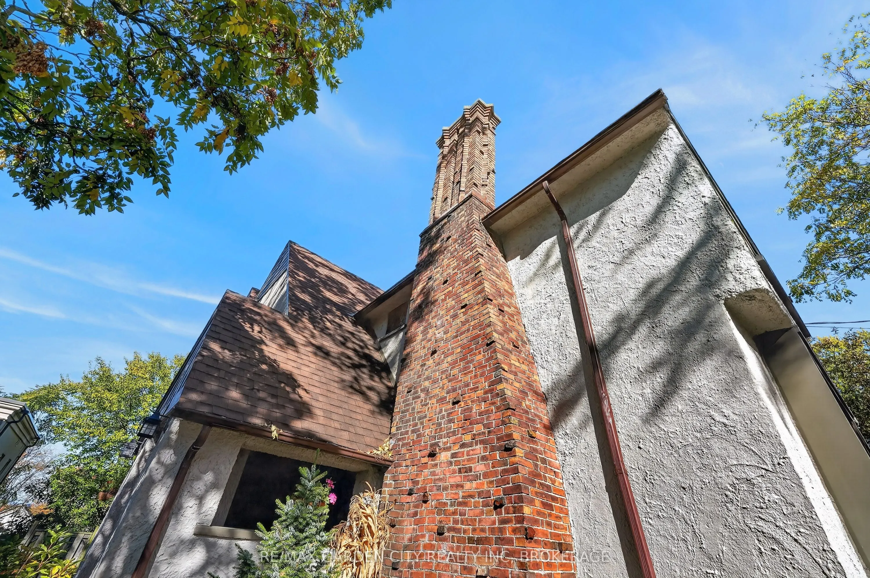38 CLAIRMONT Street