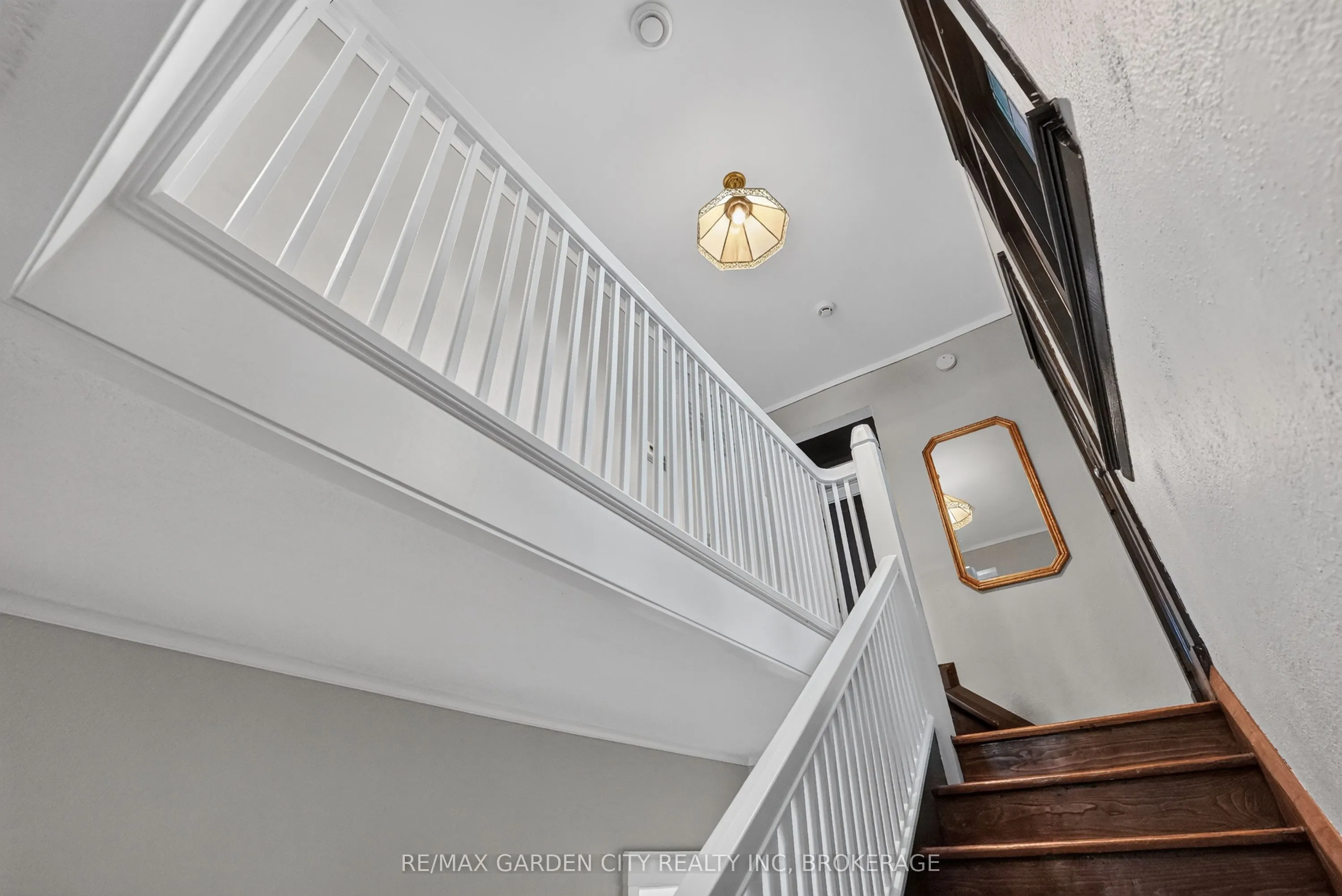 38 CLAIRMONT Street