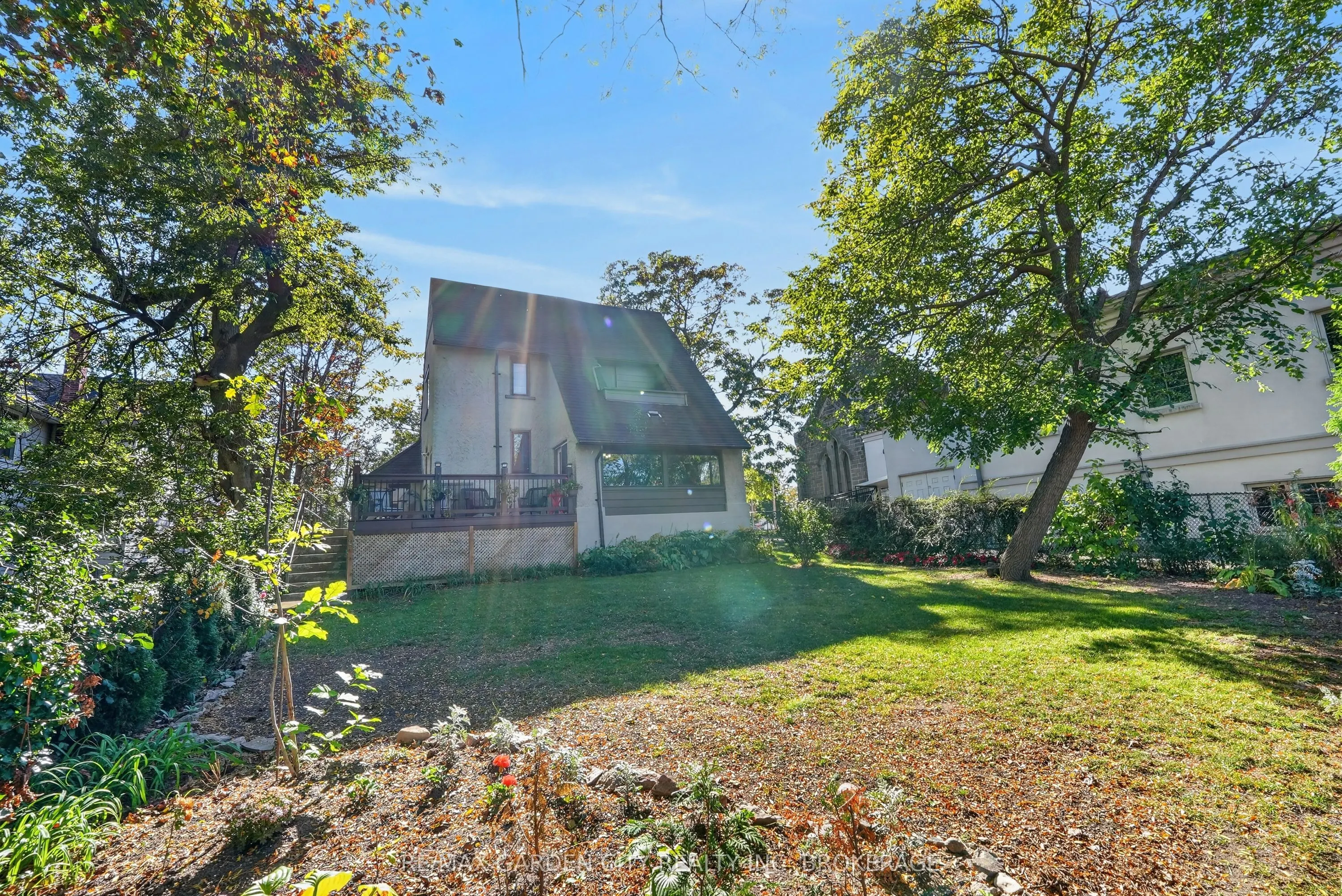 38 CLAIRMONT Street