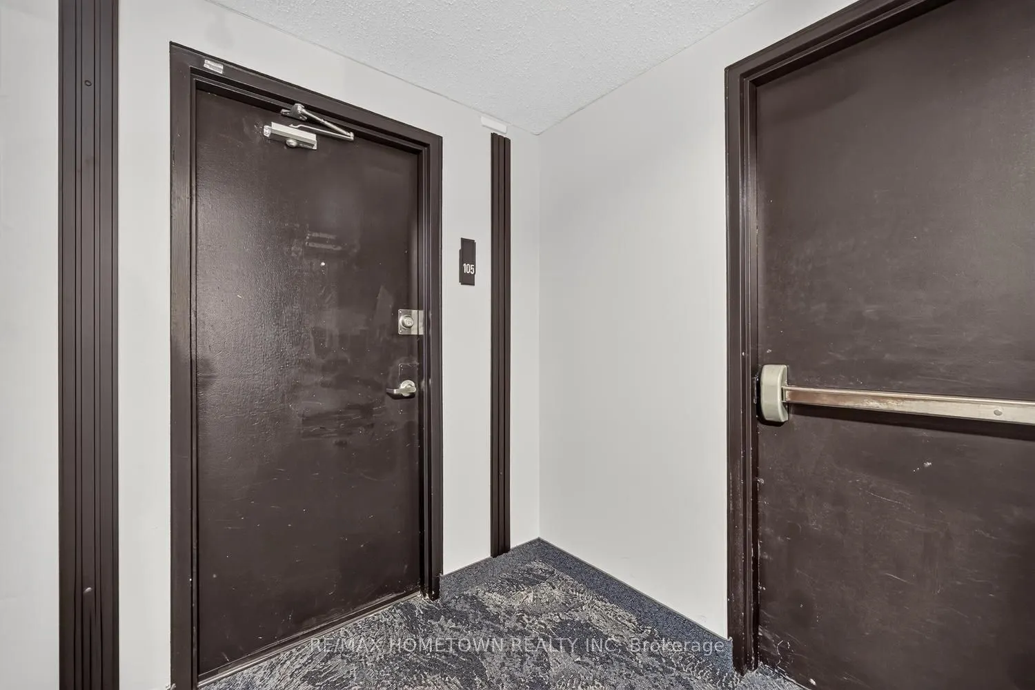 323 Main Street W #105