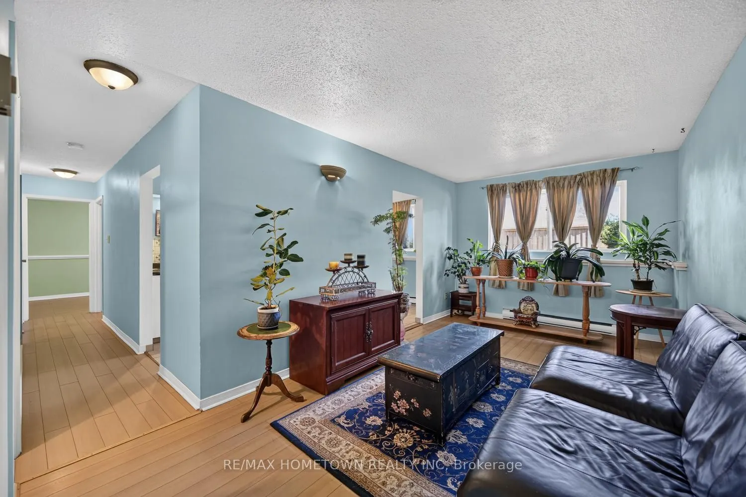 323 Main Street W #105