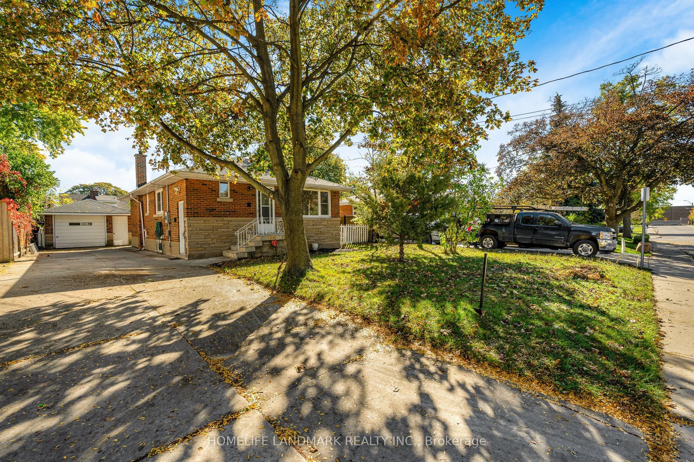 135 Howard Avenue