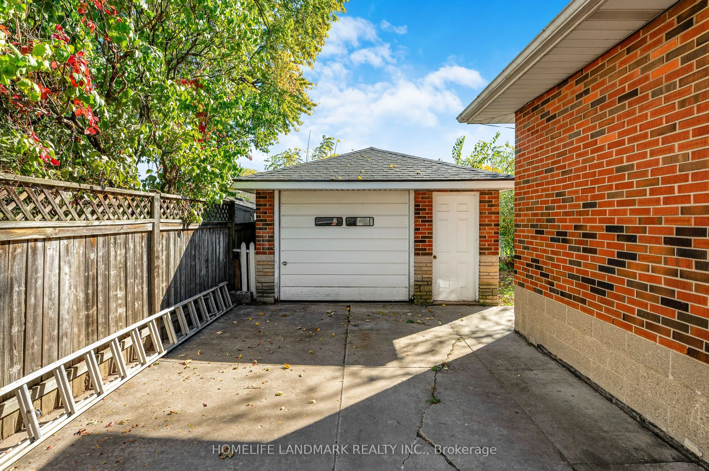 135 Howard Avenue