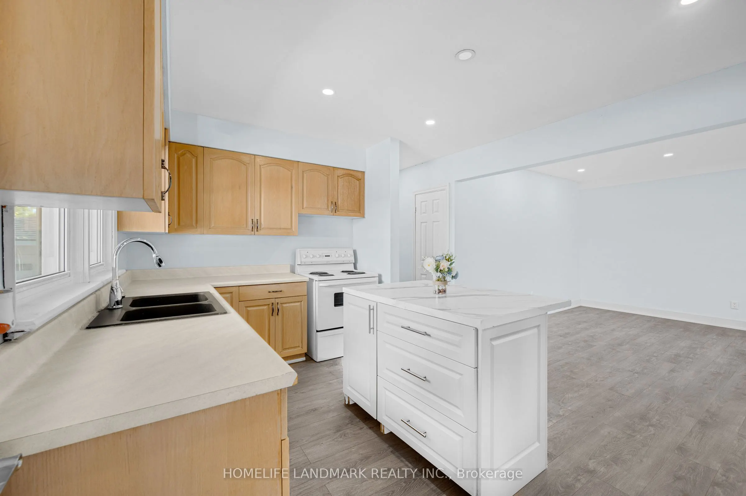 135 Howard Avenue