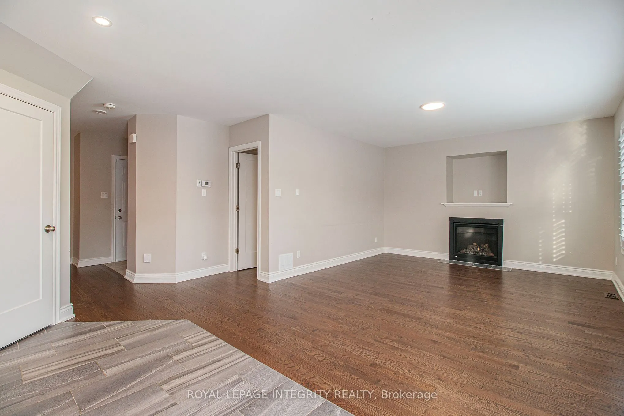411 Deer View Avenue