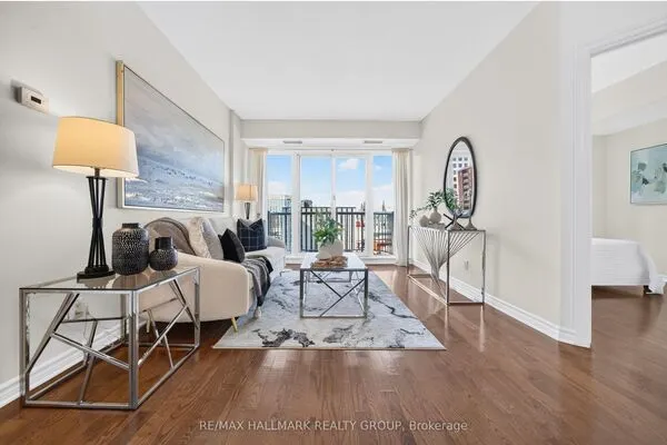 200 Rideau Street #1405