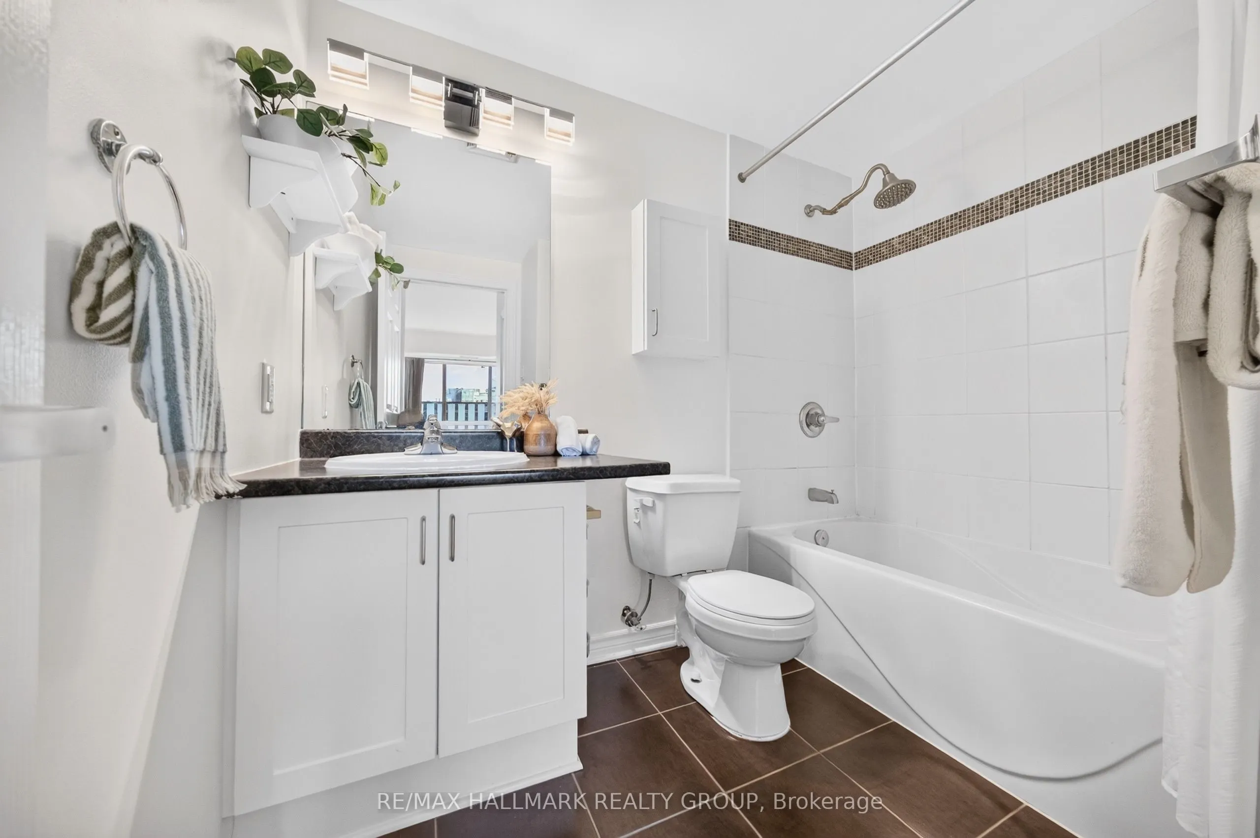 200 Rideau Street #1405