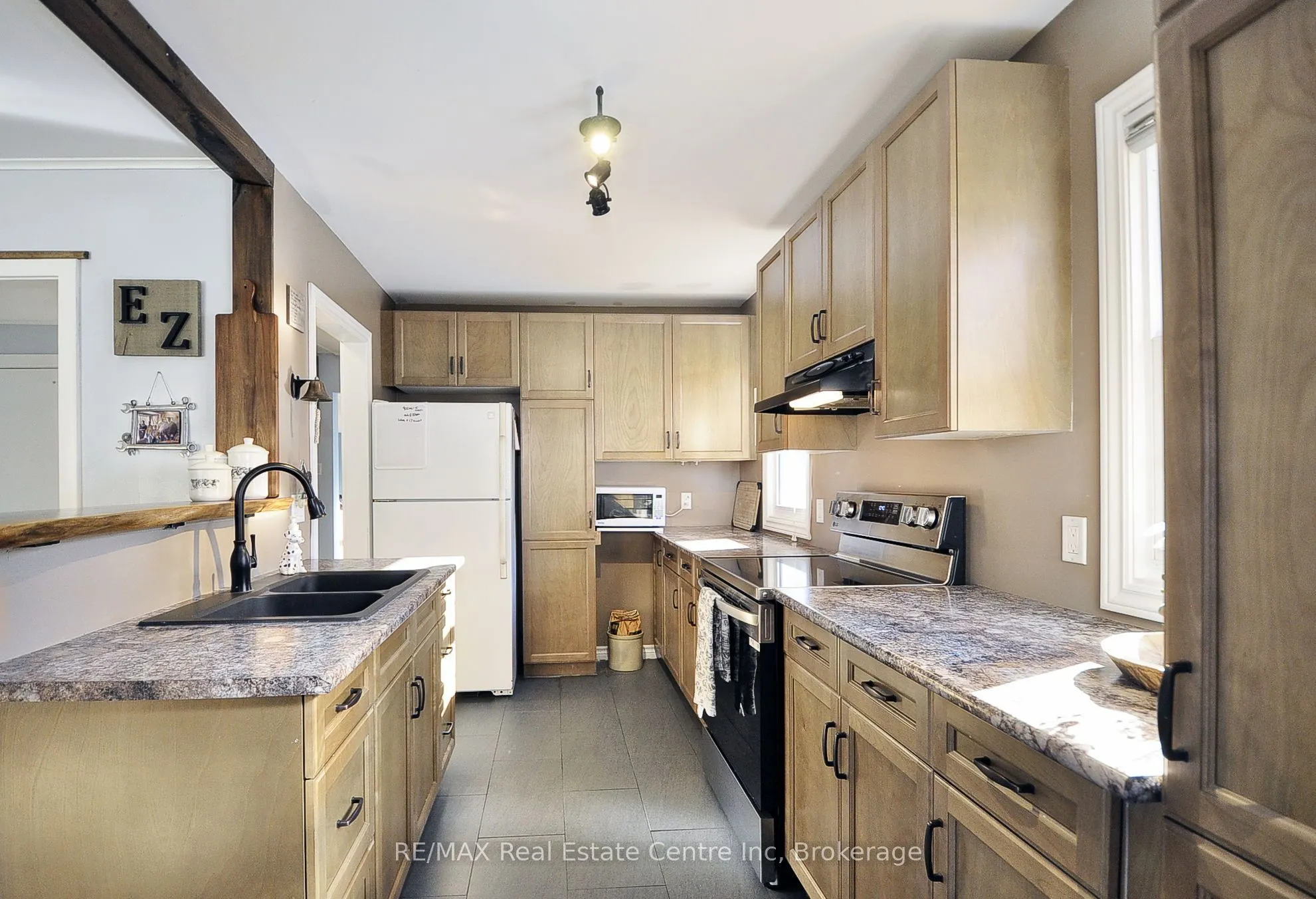 368 Huron Street