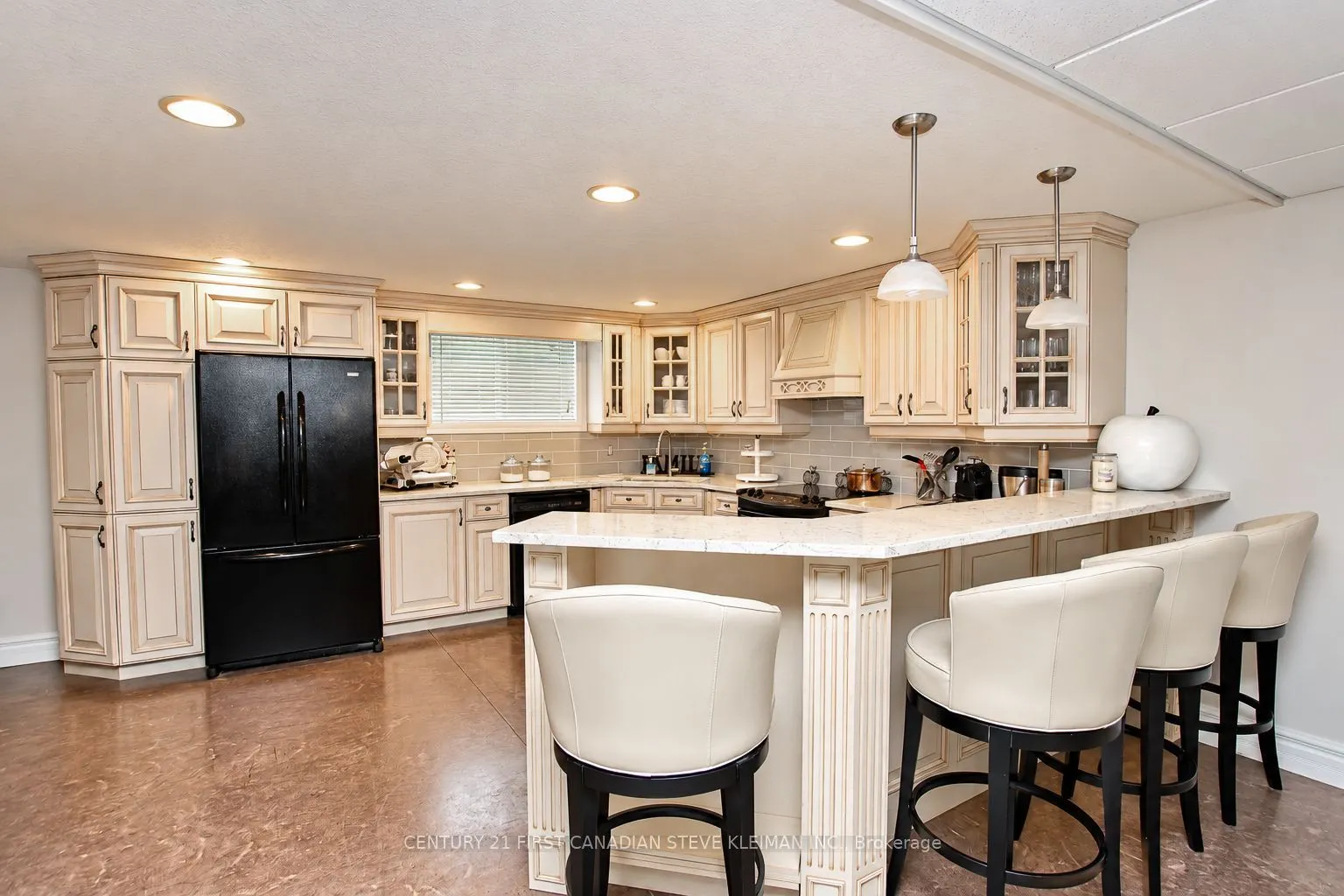 3652 Homewood Lane