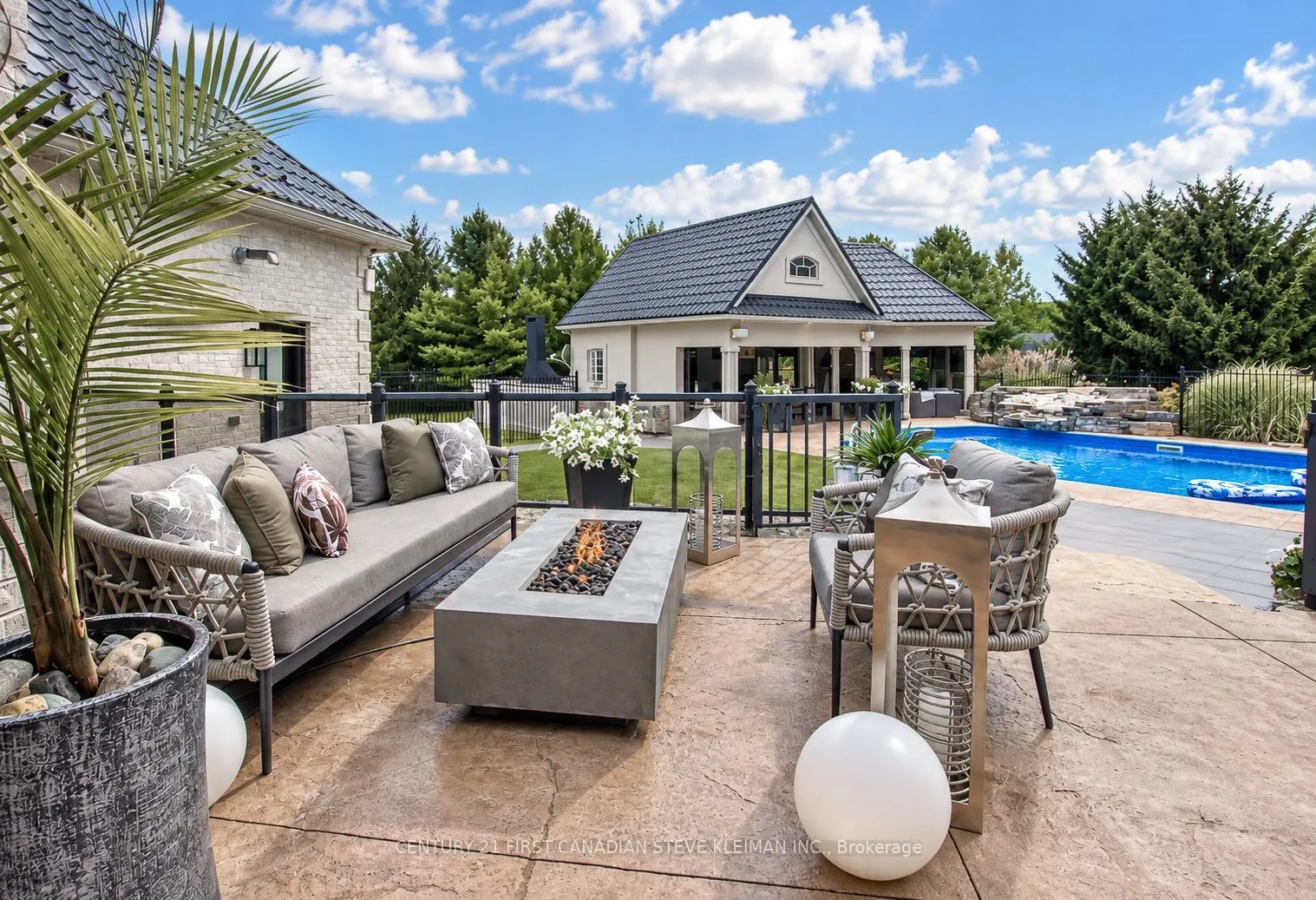 3681 Homewood Lane