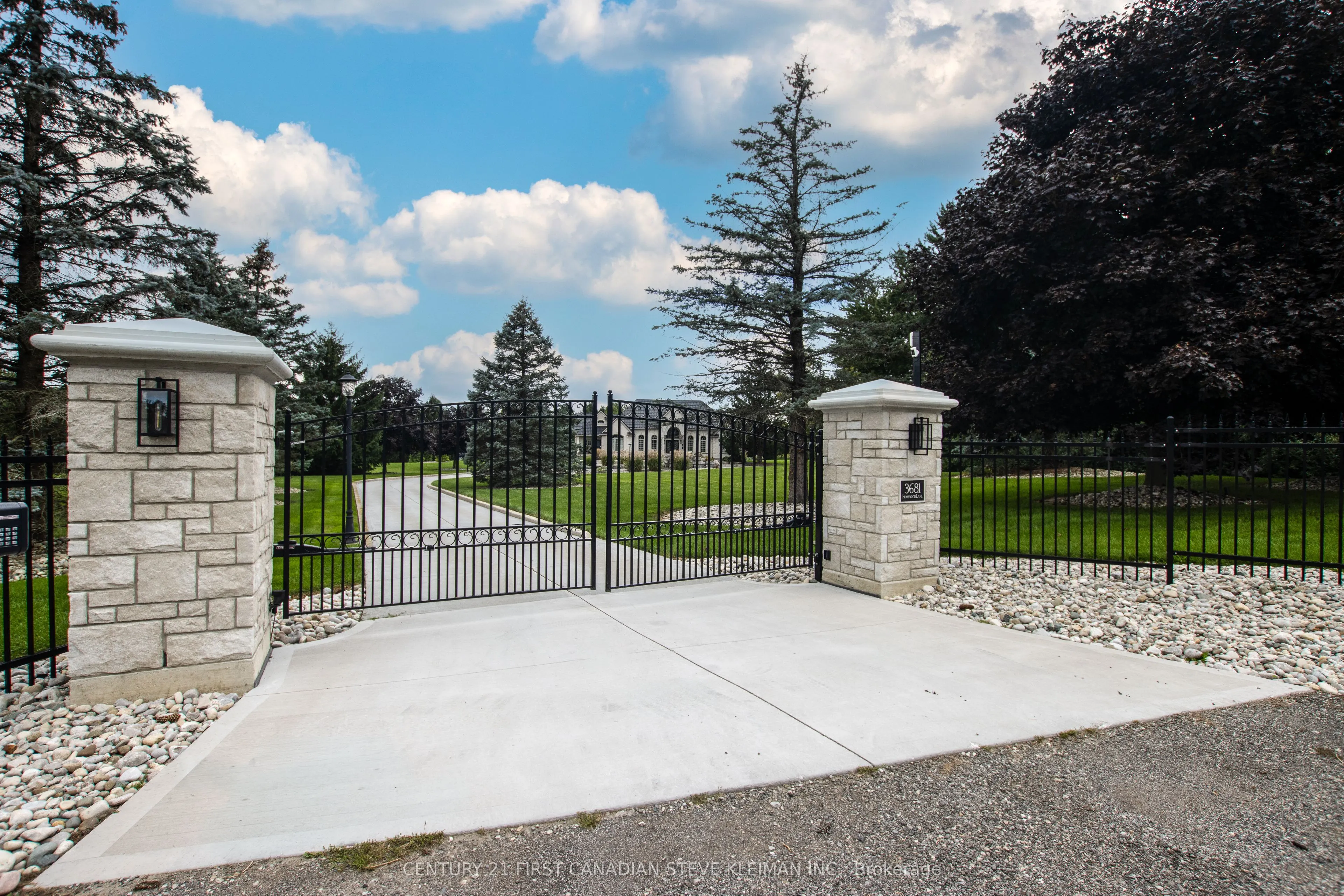 3652 Homewood Lane