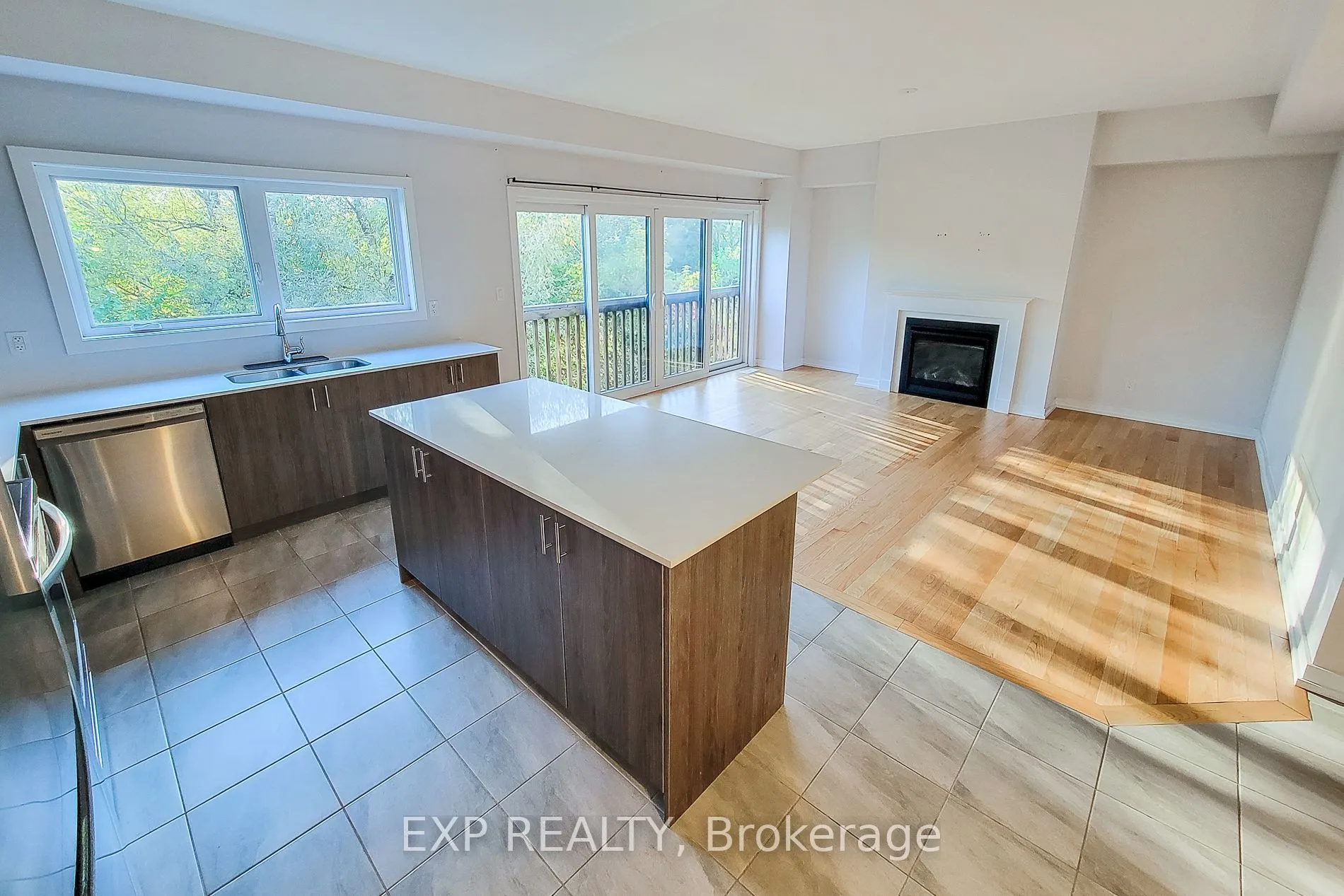 18 Trailside Drive