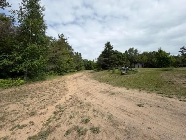 1049 Allen Side Road