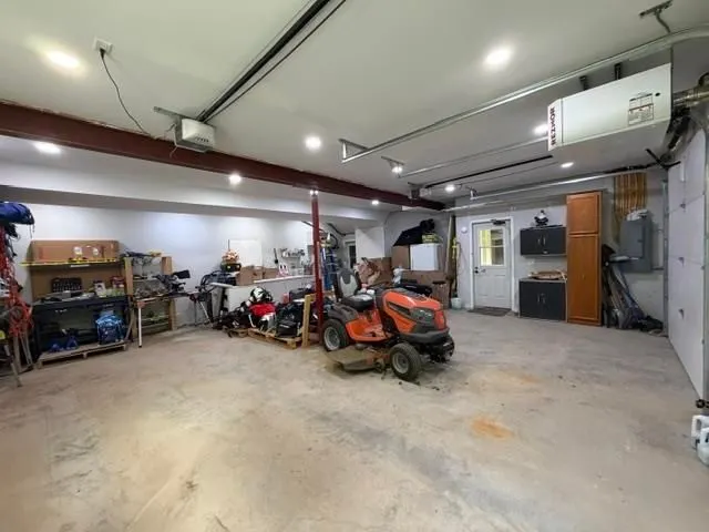 1049 Allen Side Road