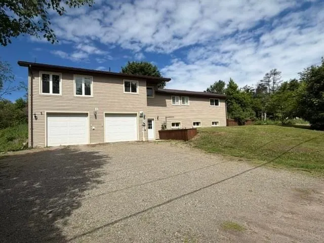 1049 Allen Side Road