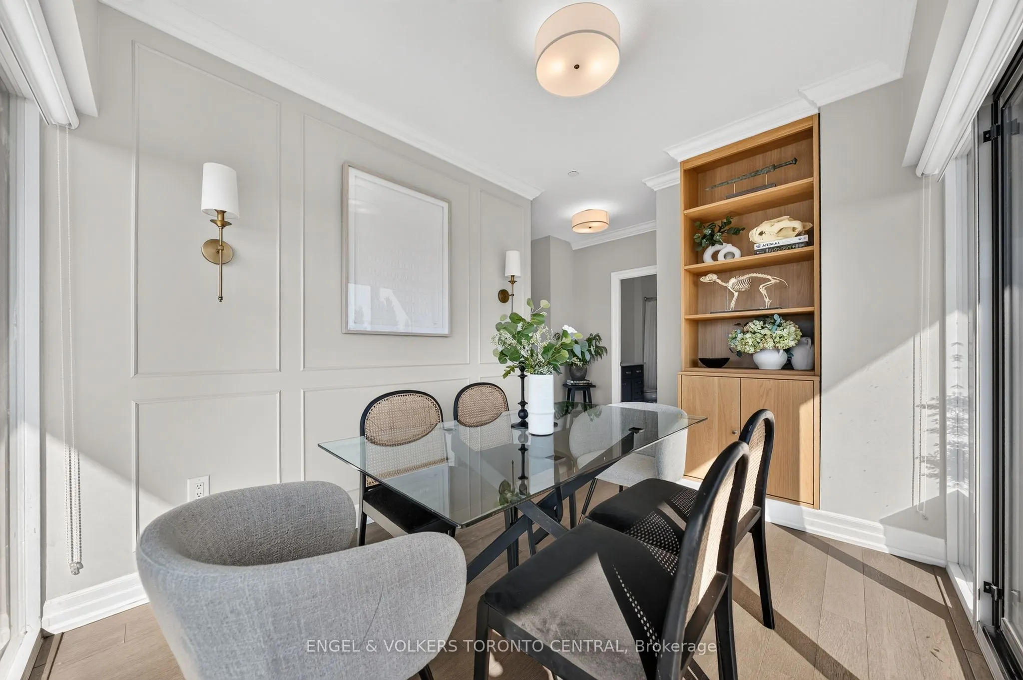 1878 Gordon Street #703