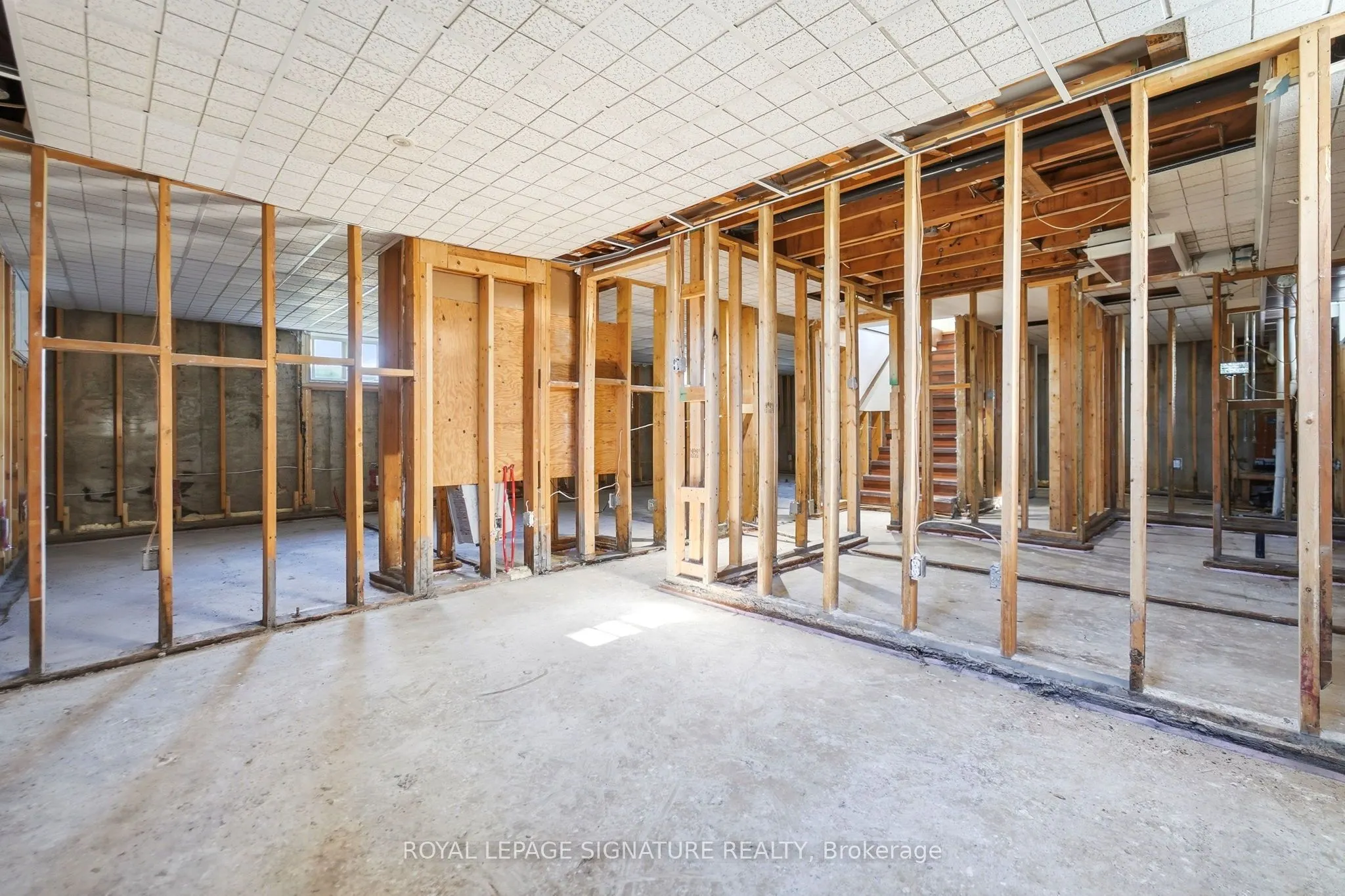 847 South Coast Drive
