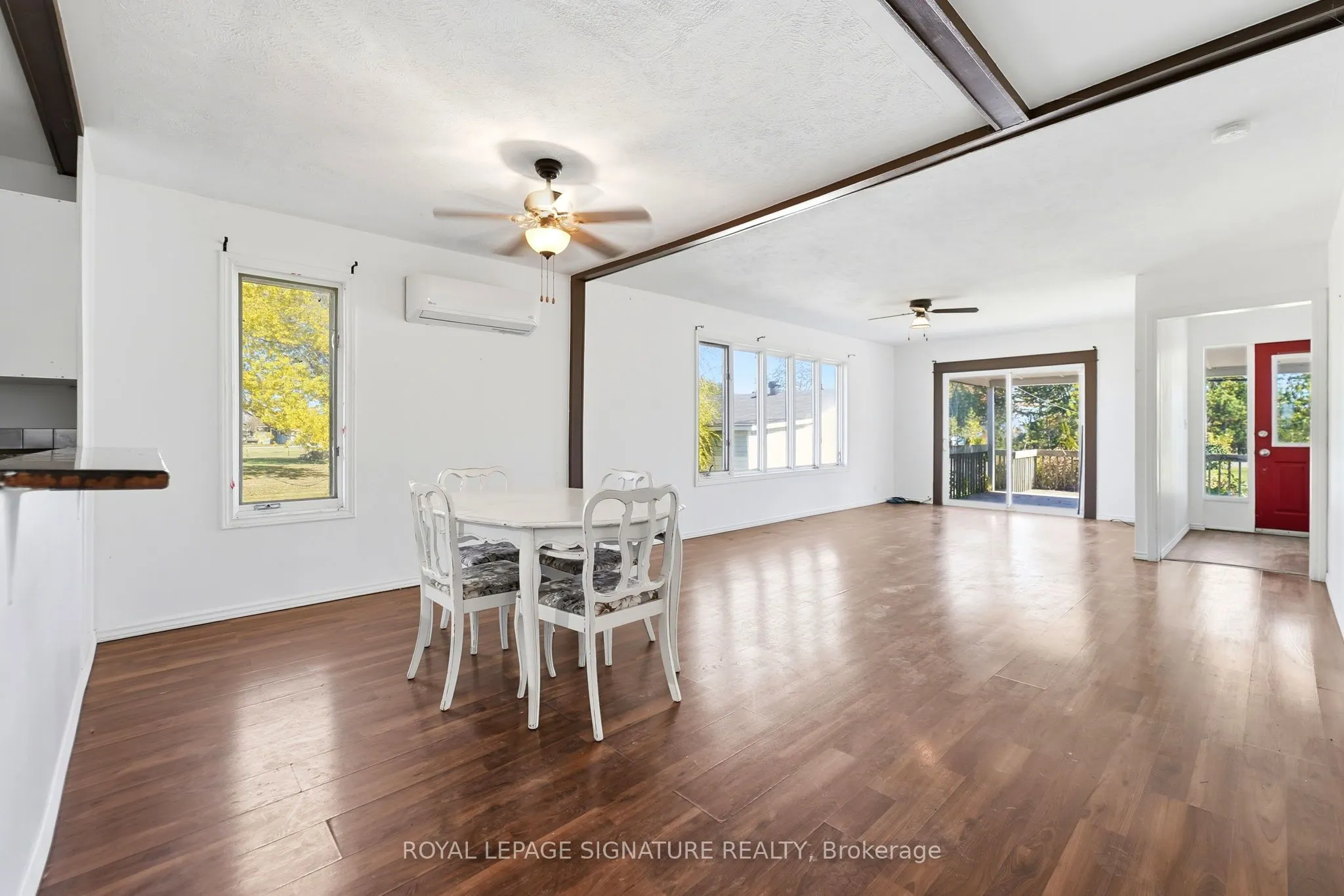 847 South Coast Drive